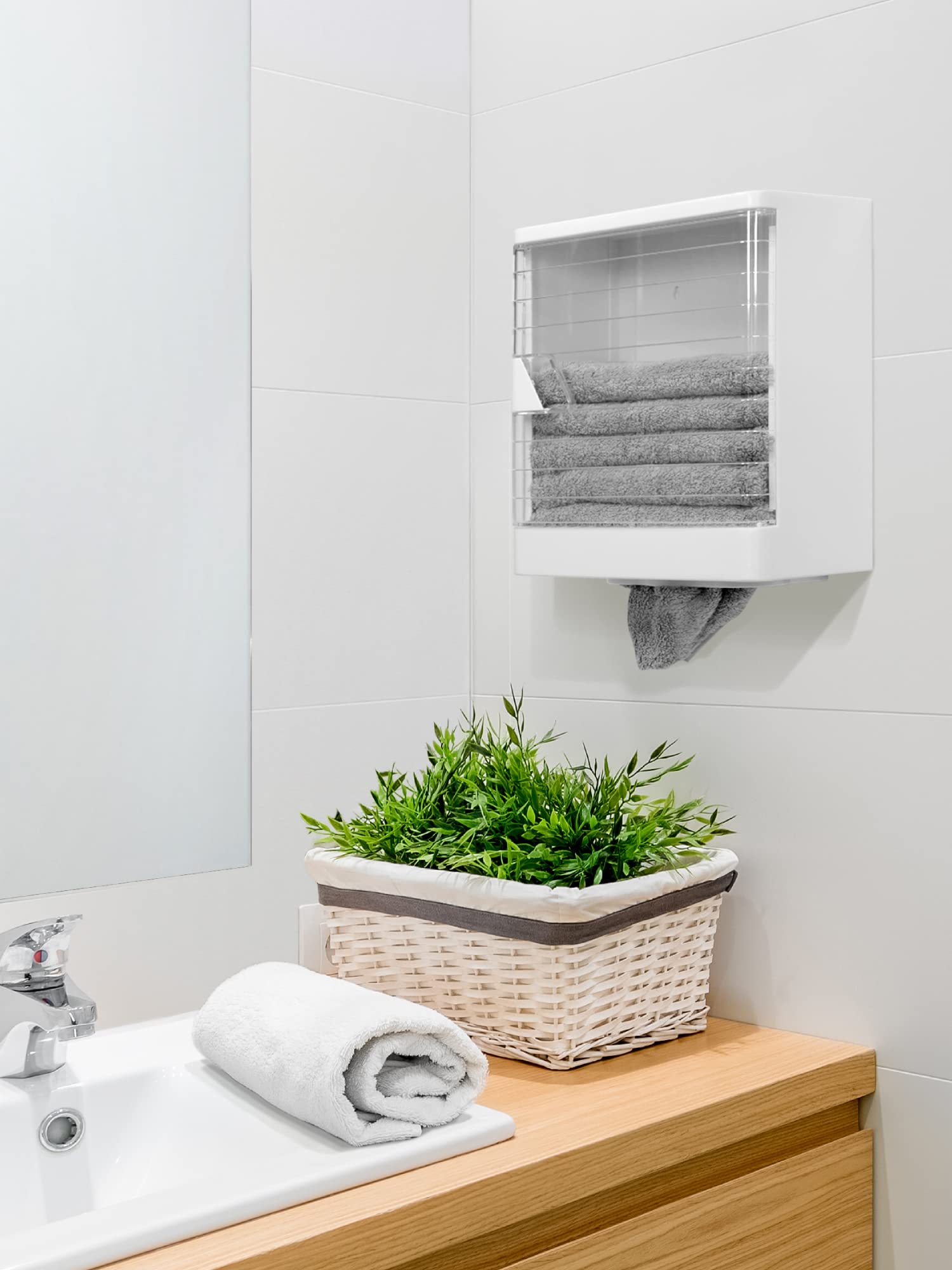 Like-IT Laundry Storage, Wall Mounted Towel Holder, Approx. Width 10.6 x Depth 5.7 x Height 12.5 inches (26.8 x 14.5 x 31.7 cm), Clear, Made in Japan