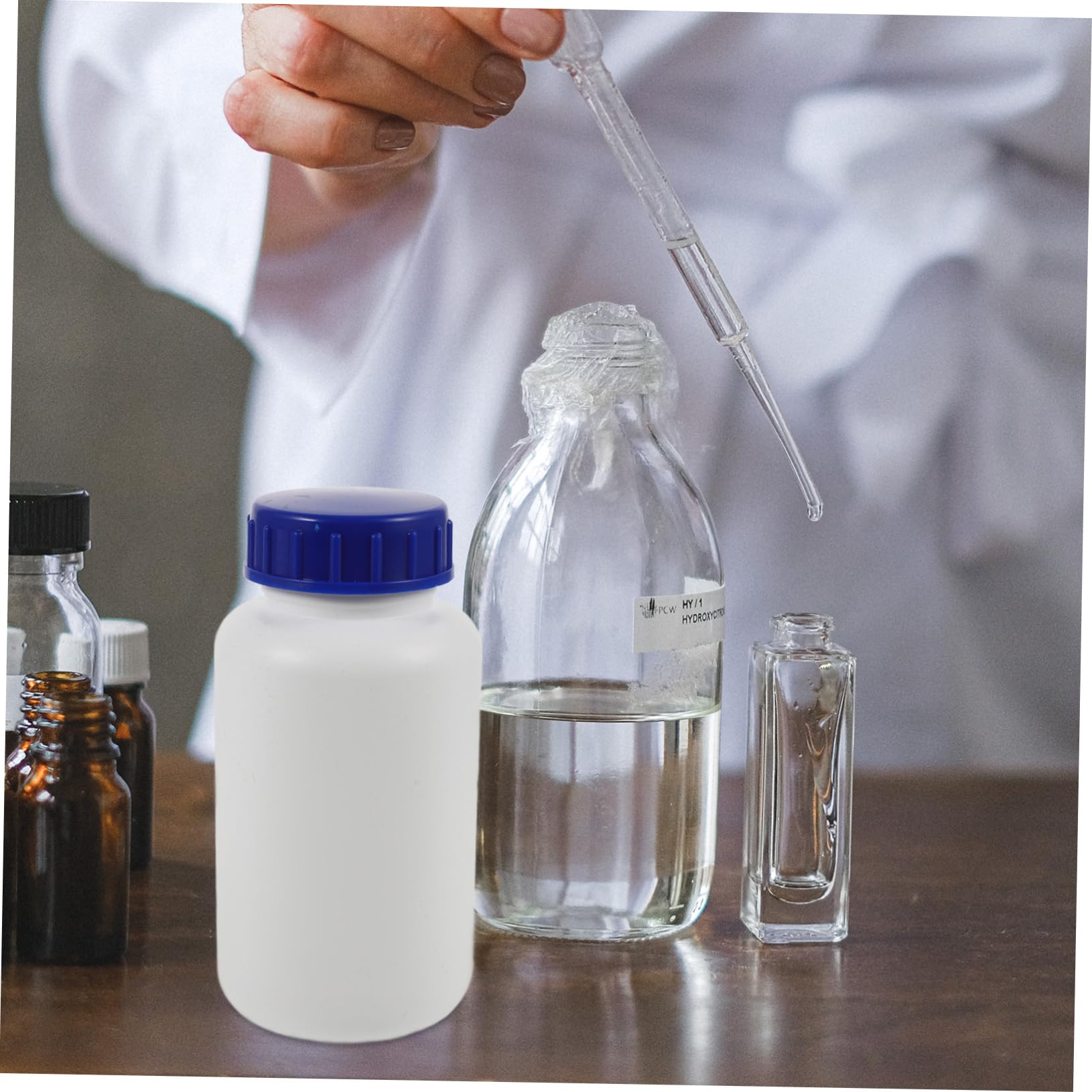 Mobestech 12stücke Laborprobenflaschen Chemikalienbehälter Aus Dickem Mit Sicherem Deckel Für Labore Und Industrielle Anwendungen Auslaufsicher Und Langlebig