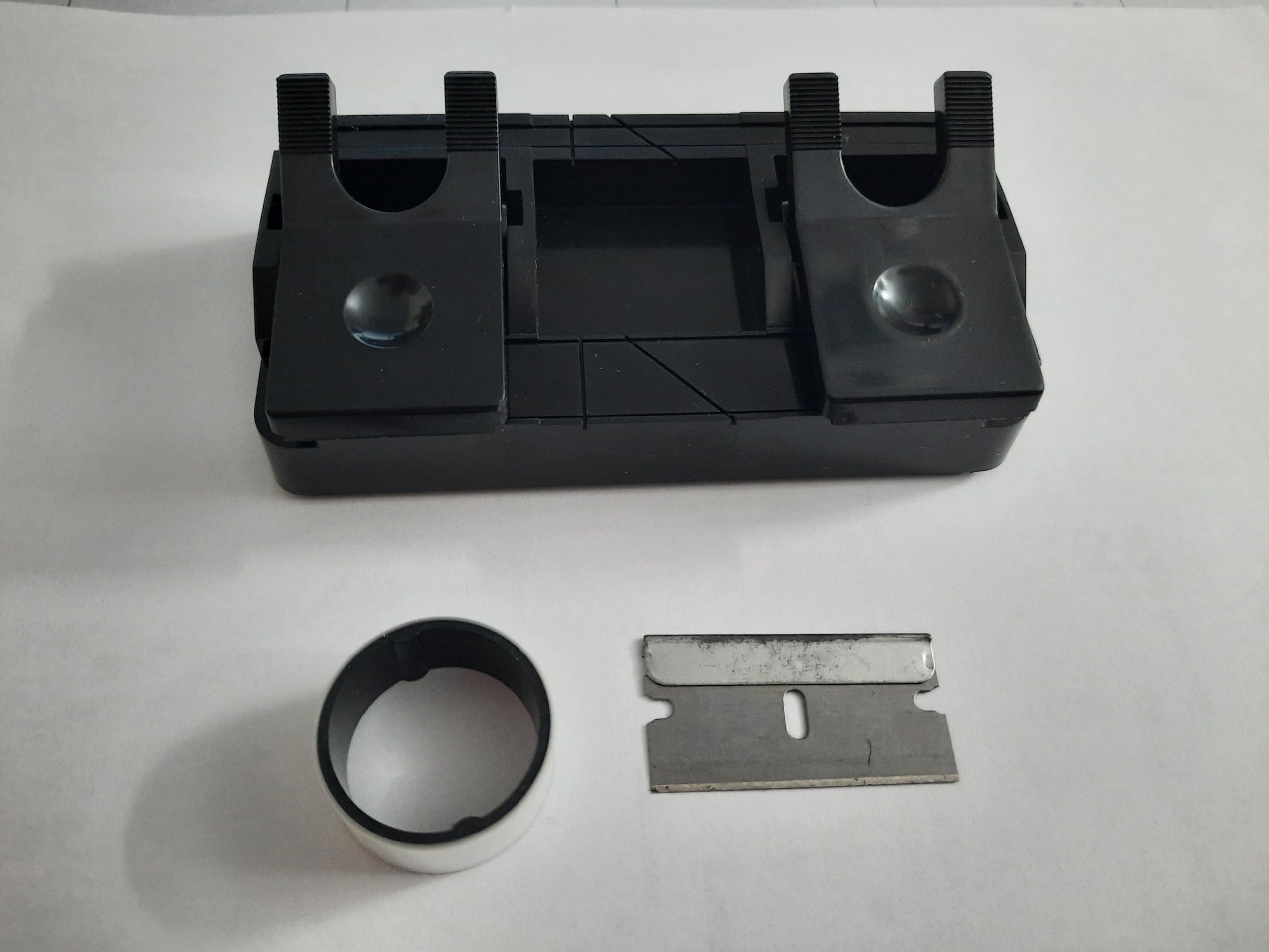 Audio Video Tape Splicing Edit Repair Kit for VHS & Beta Tapes