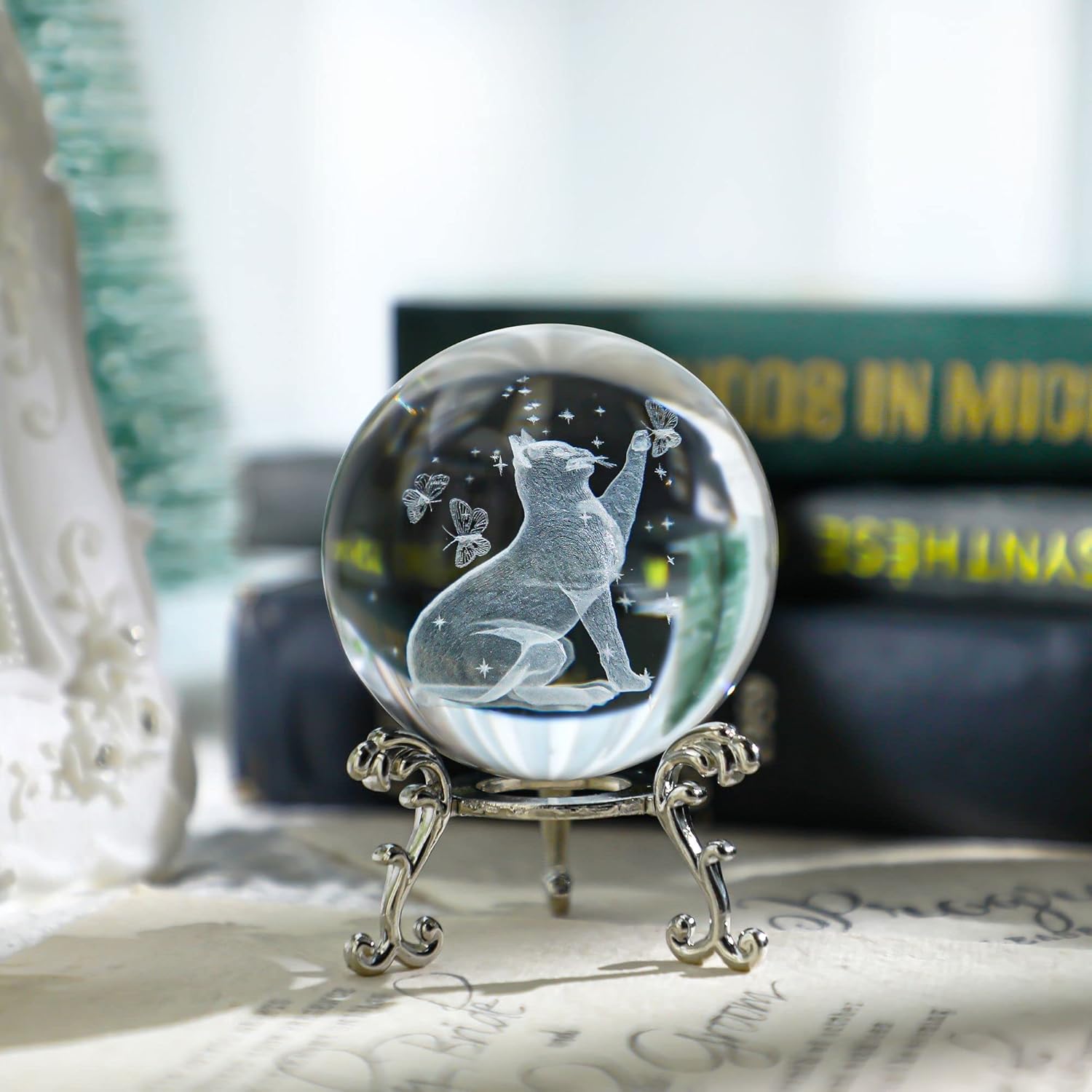 HDCRYSTALGIFTS 60mm Cat Crystal Ball with Stand 3D Laser Engraved Animal Figurines Glass Globe Decorative Ball Crystal Sphere Paperweight Gifts for Women - Image 4