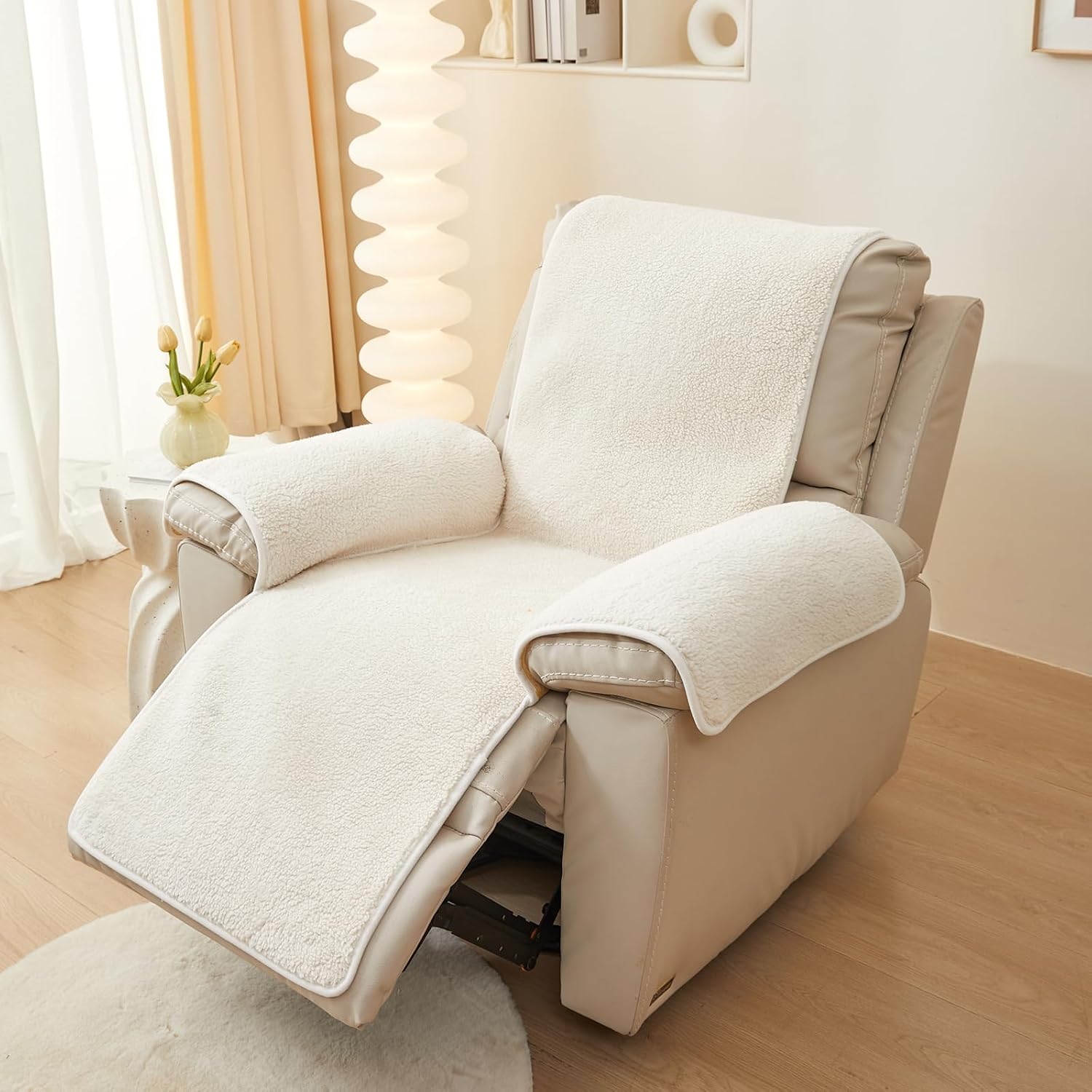 Luxury Sherpa Fleece Oversized Recliner Chair Cover Non Slip Fuzzy Fluffy Reclining Couch Cover Soft Comfort Sofa Slipcover Washable Furniture Protector for Kids, Pets (Cream, 30'')