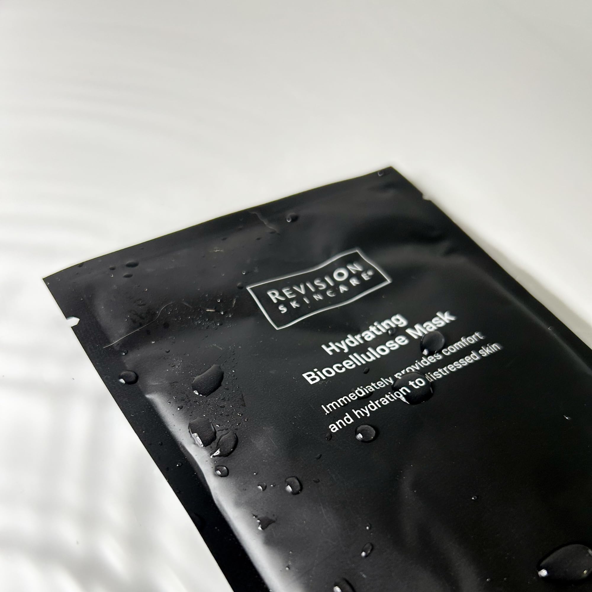Revision Skincare Hydrating Biocellulose Mask, Soothing Treatment for Sensitive, Dry, and Irritated Skin, Reduces Discomfort and Enhances Skin Barrier Recovery, 1 Sheet