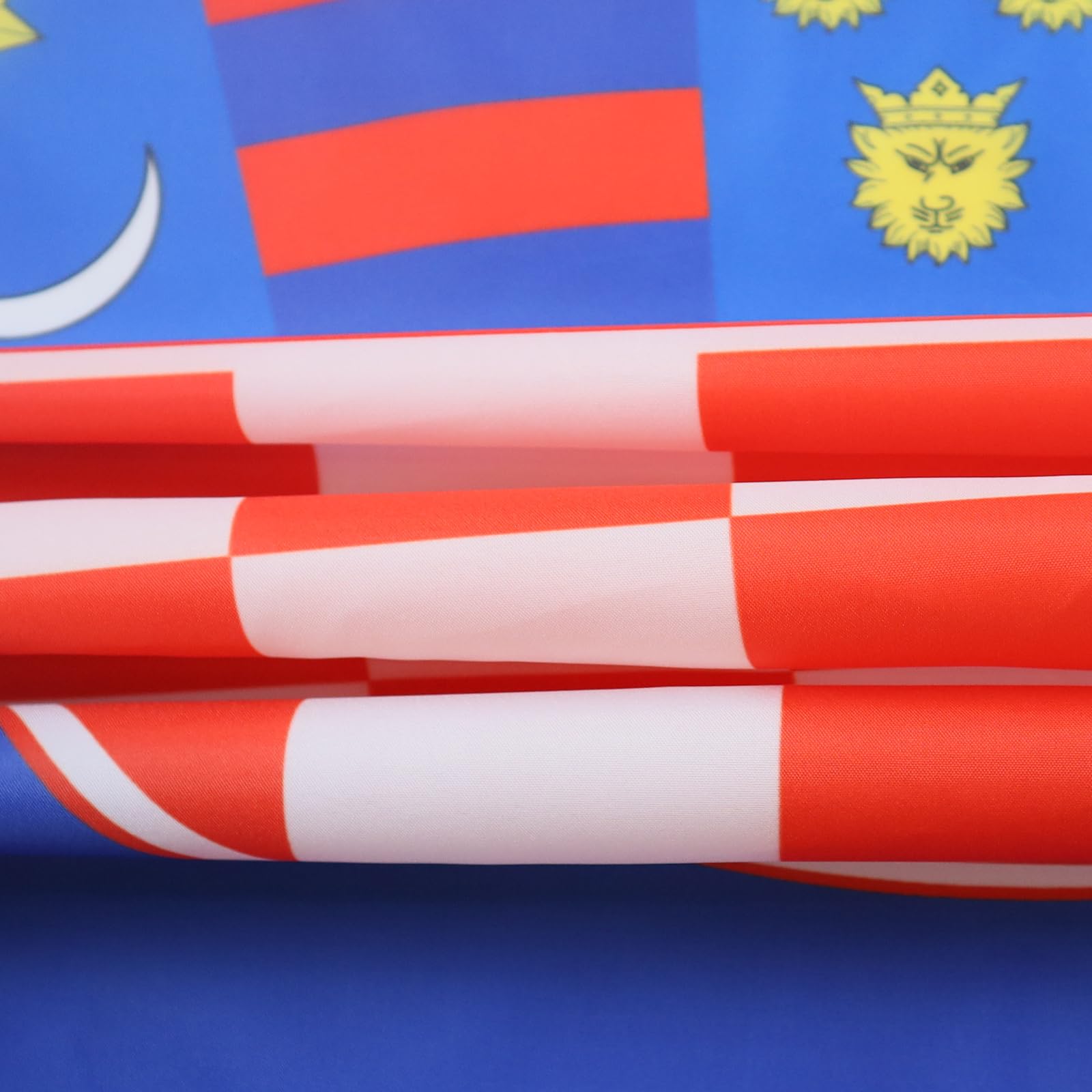 Amazon.com : AZ FLAG Croatian Flag 150 x 90 cm with 4 Eyelets for