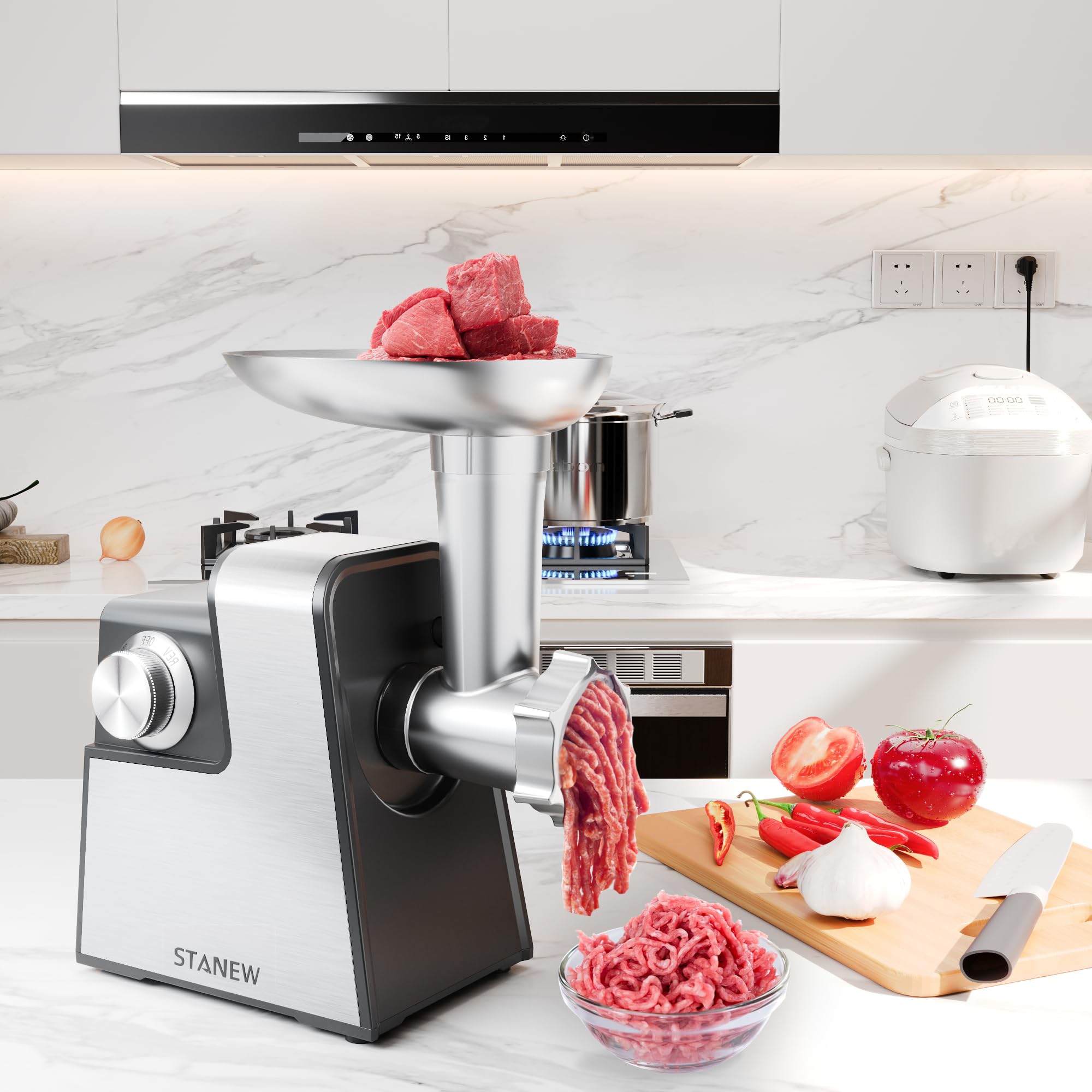Tritacarne Elettrico STANEW 2500W - Robot da Cucina con 5 Lame Professionali (Taglio Onda/Grattugia) + Accessori Salsiccia/Biscotti, Design Compatto per Carne, Verdure e Formaggio