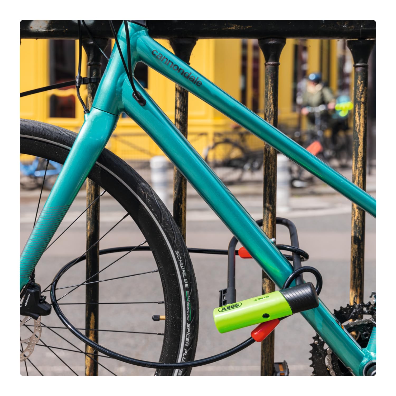 ABUS Bügelschloss 410K Ultra für Fahrrad und E-Scooter - handliches und robustes Fahrradschloss mit praktischer Halterung zum Transport - Fahrrad-Zubehör