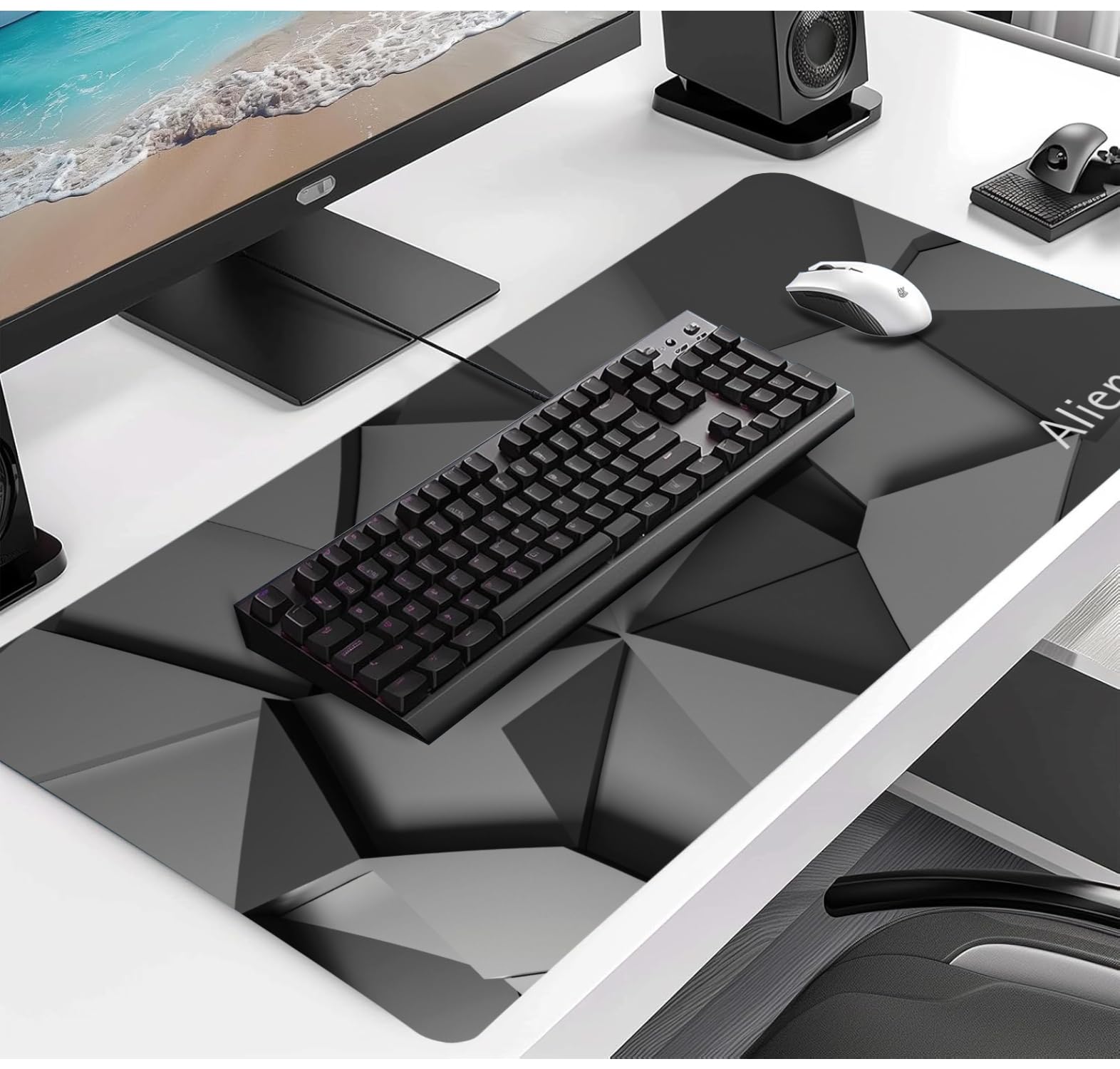 Aliens Extended Gaming Mouse Pad Desk Mat for Computer, Laptop, Keyboard, Smooth Cloth Surface, Nonslip Rubber Base, Compatible with Laser and Optical Mouse, Office, Home 580x280mm (EXT-51) 1