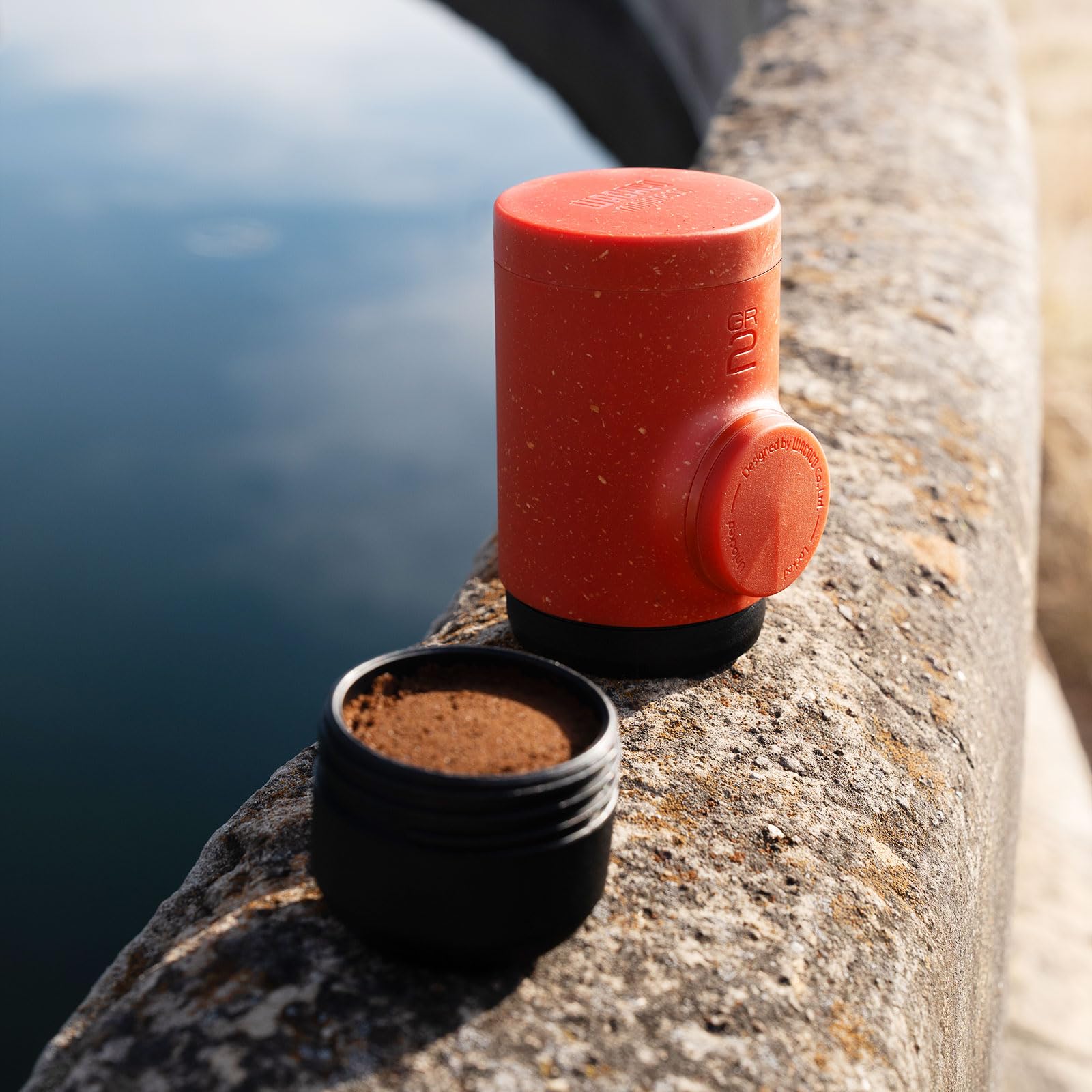 WACACO Minipresso GR2, Portable Espresso Maker Compatible Ground Coffee, Espresso Machine 18 Bar Manually Operated (Copper Clay) view 6