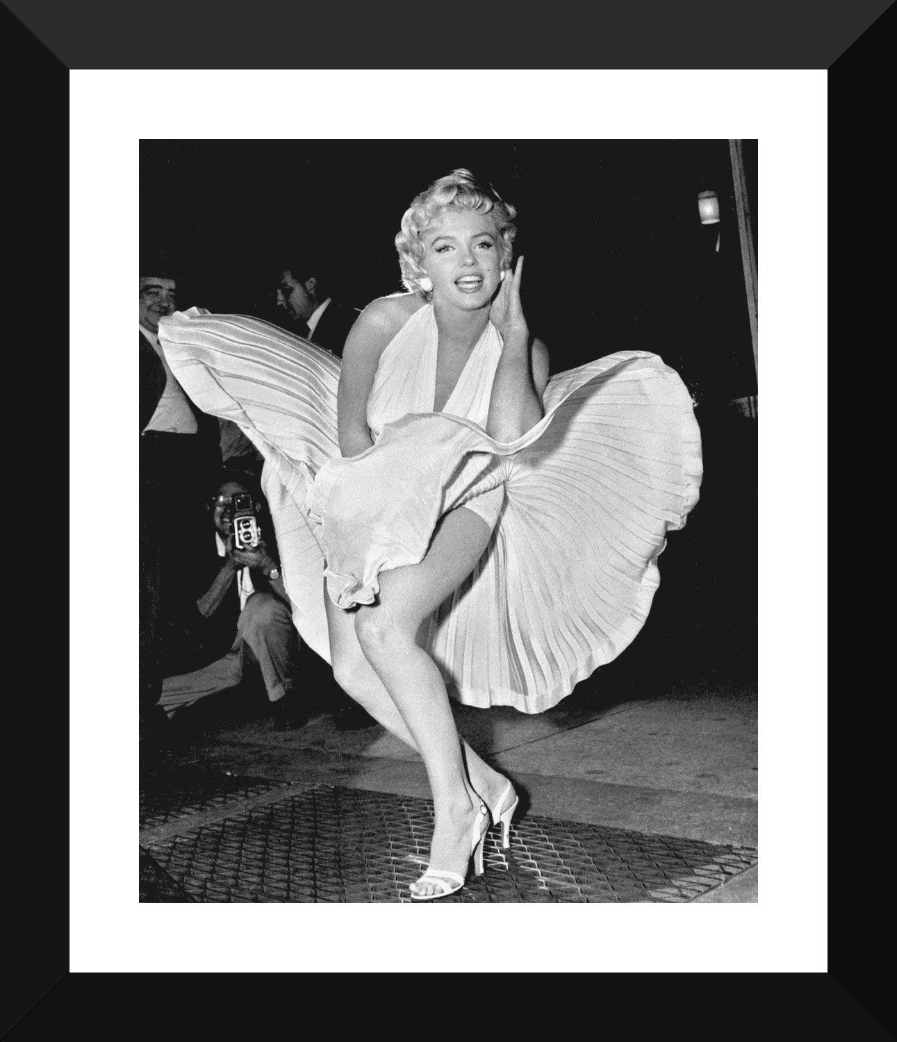 RELAX MARILYN MONROE TOP サイズM 値下げ AMERI RELAX MARILYN MONROE TOP ホワイト - メルカリ