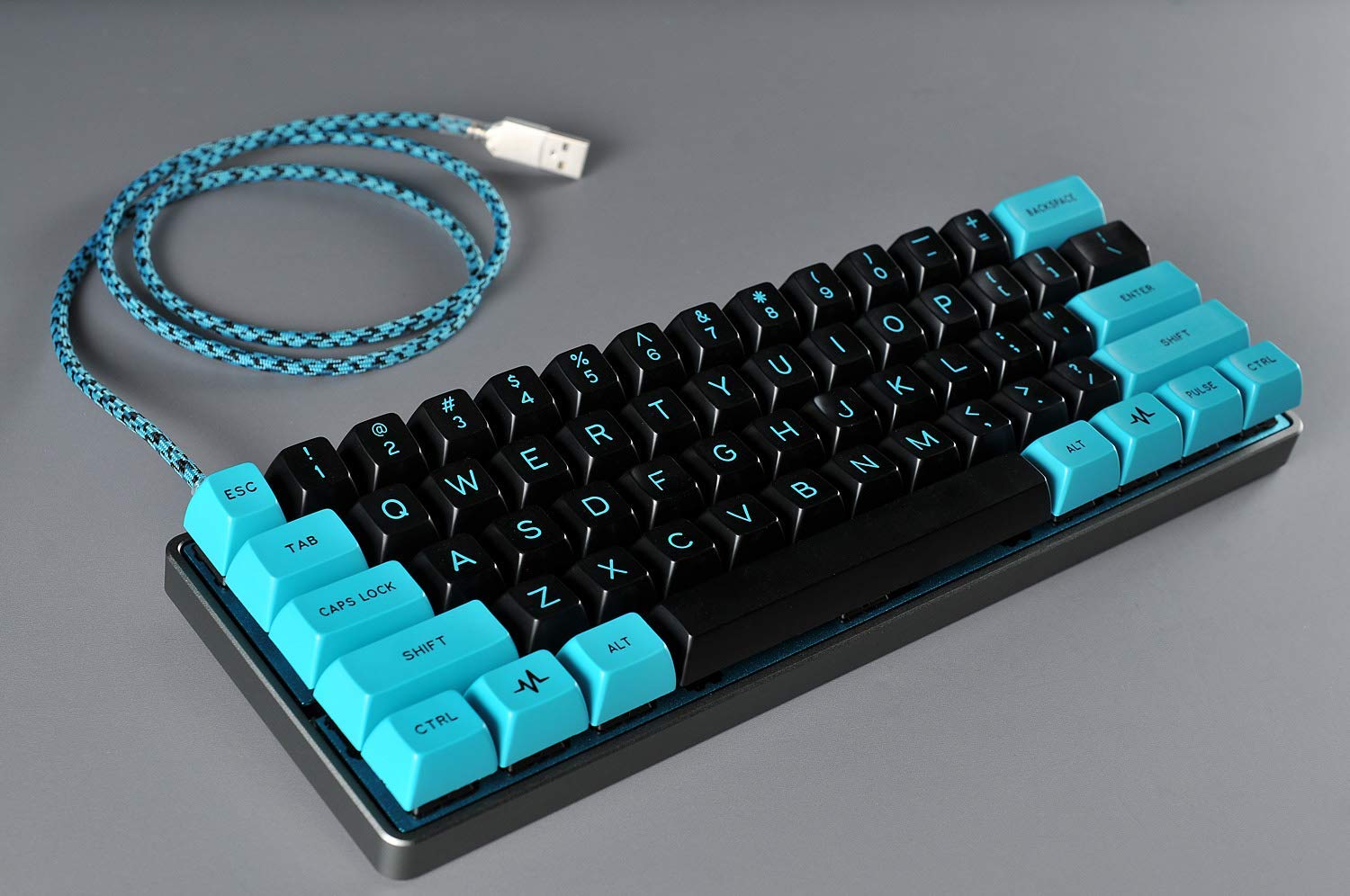 Amazon.co.jp: MITO GMK PULSE CUSTOM KEYCAP SET : ホーム＆キッチン