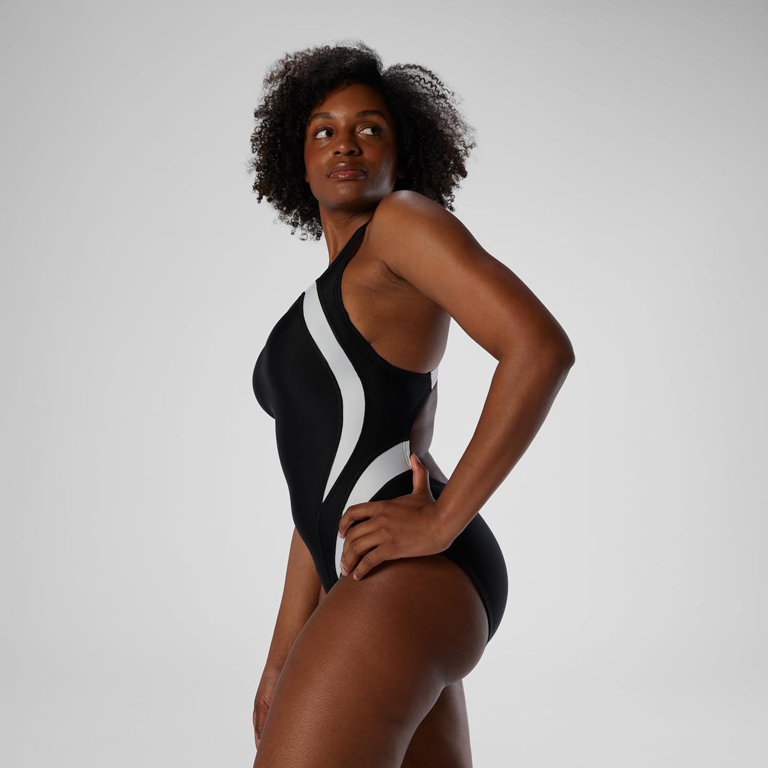 Speedo Women's Swimsuit One Piece Creora Highclo Quantum Splice High Cut Solid - Image 3