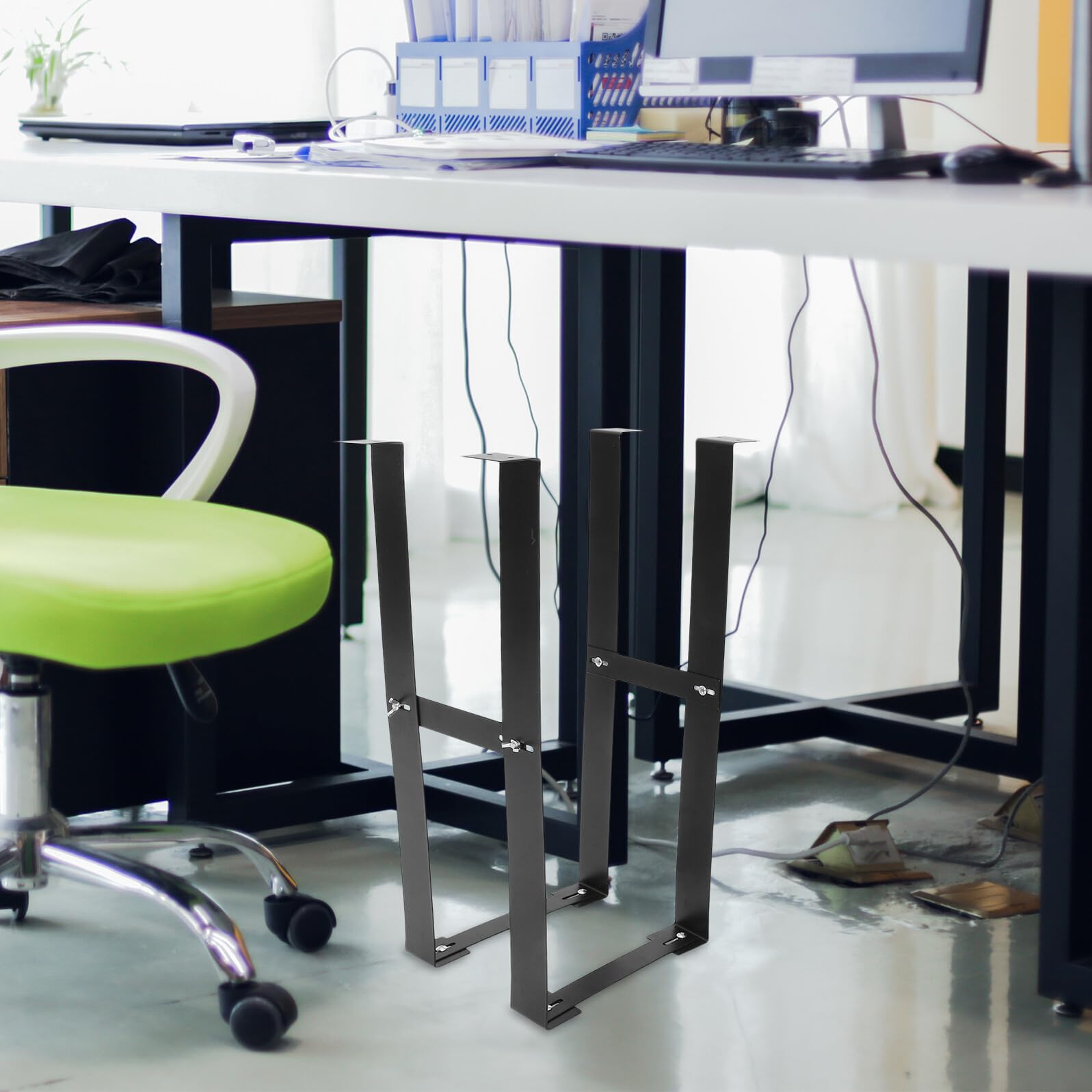 Soporte Ajustable de Acero al Carbono con Diseño Especial y Estructura Resistente para Montaje Debajo del Escritorio en Oficina