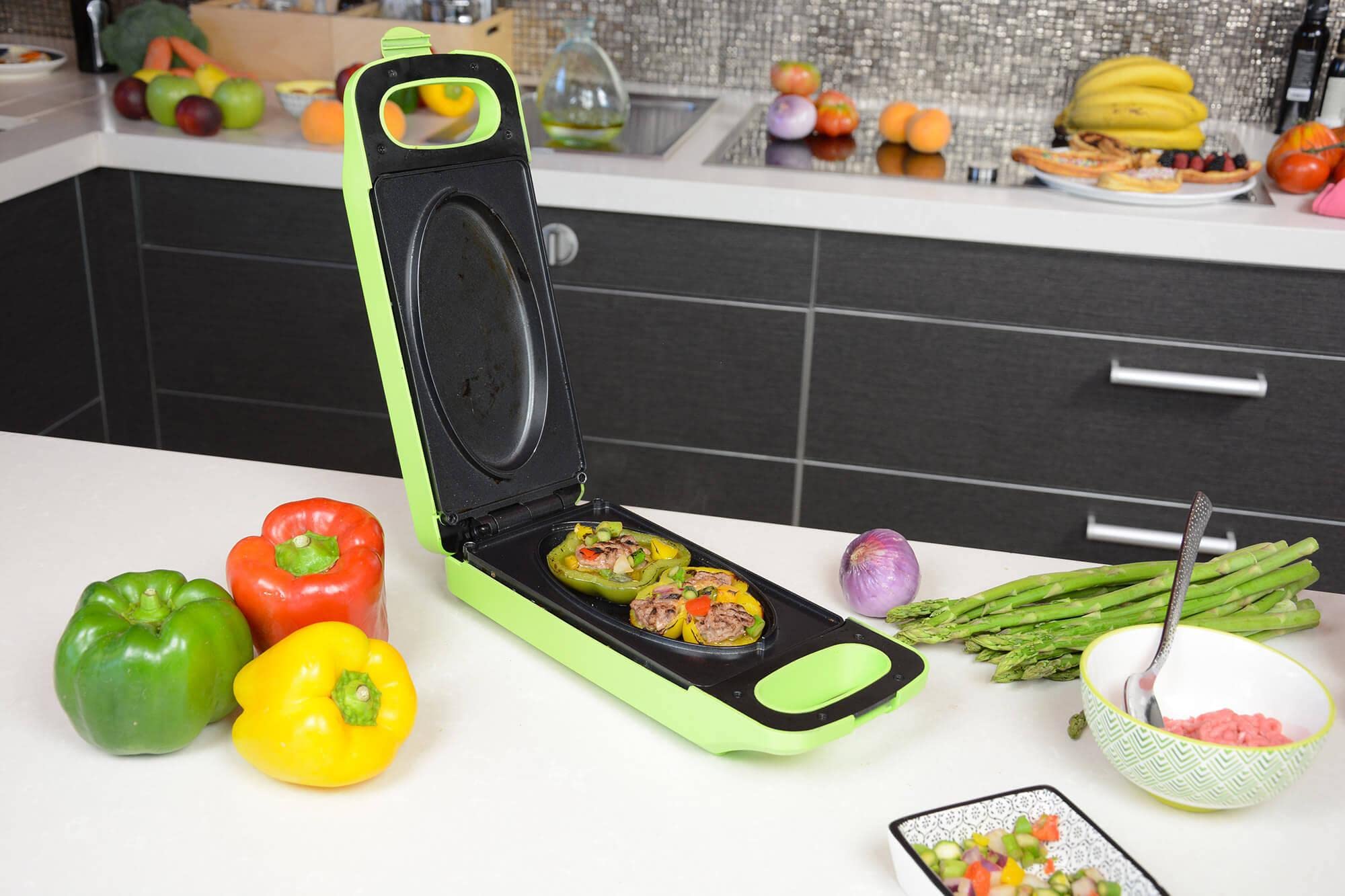 BEST DIRECT STARLYF Express Cooker wielofunkcyjny grill elektryczny, piekarnik, elektryczna frytkownica, gotowanie z obu stron, nieprzywierająca, z funkcją odwracania, 800 W, czerwony, zielony