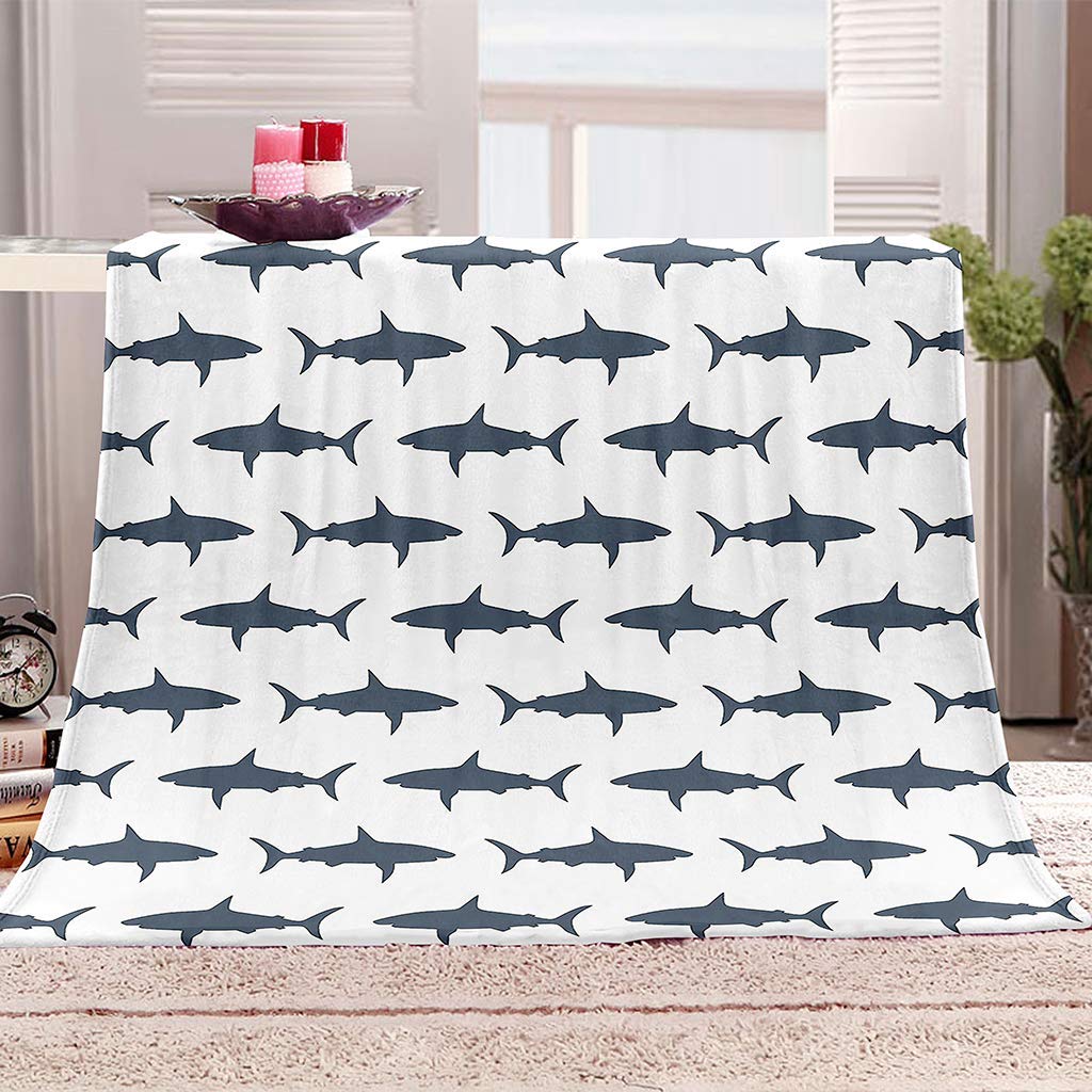 Couverture en flanelle requin 140x200cm plaid polaire doux et chaud pour lit et canapé salon