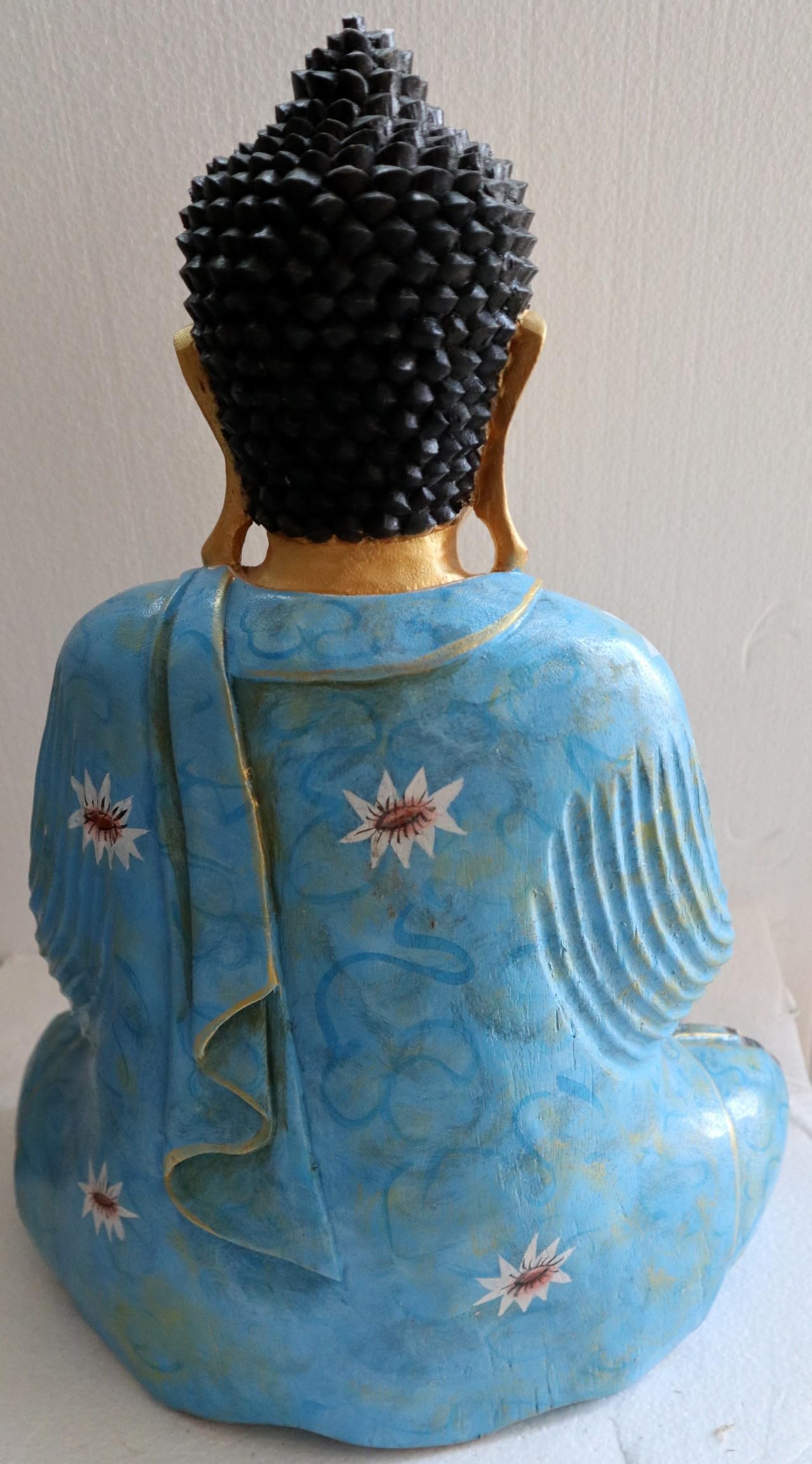 Figura de Buda de madera maciza de nogal indio o suar de 40 x 20 x 52 cm de altura, azul y dorado
