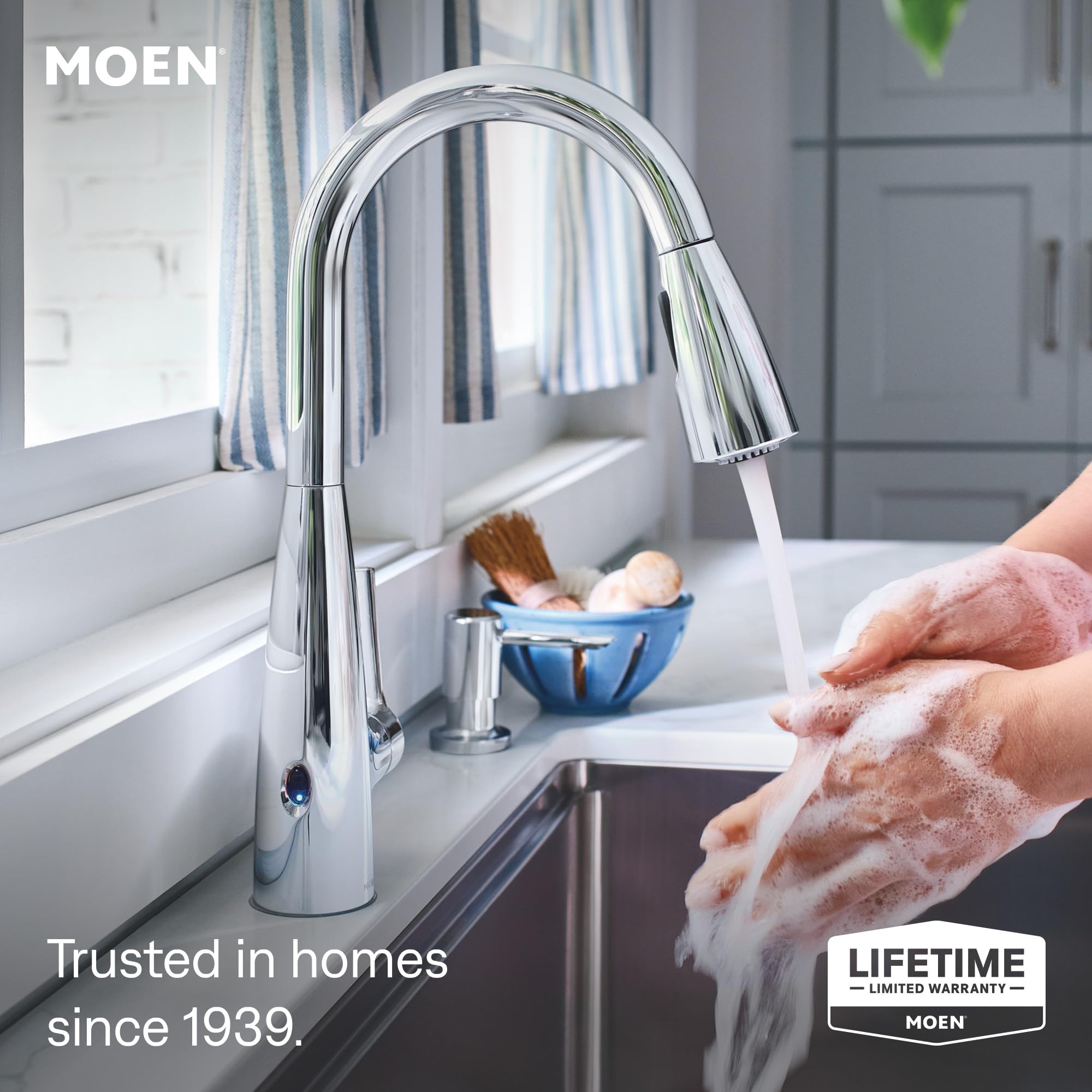 Moen 87627EWC Haelyn - Grifo de cocina con rociador extraíble sin contacto con MotionSense Wave y Power Clean, cromado