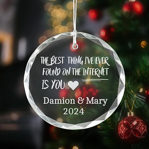 Miniatura 2 de Ravanox Adorno grabado personalizado "Lo mejor que he encontrado en Internet es tú", Personalizado 3 14 "Aplicación de citas en línea Adorno de