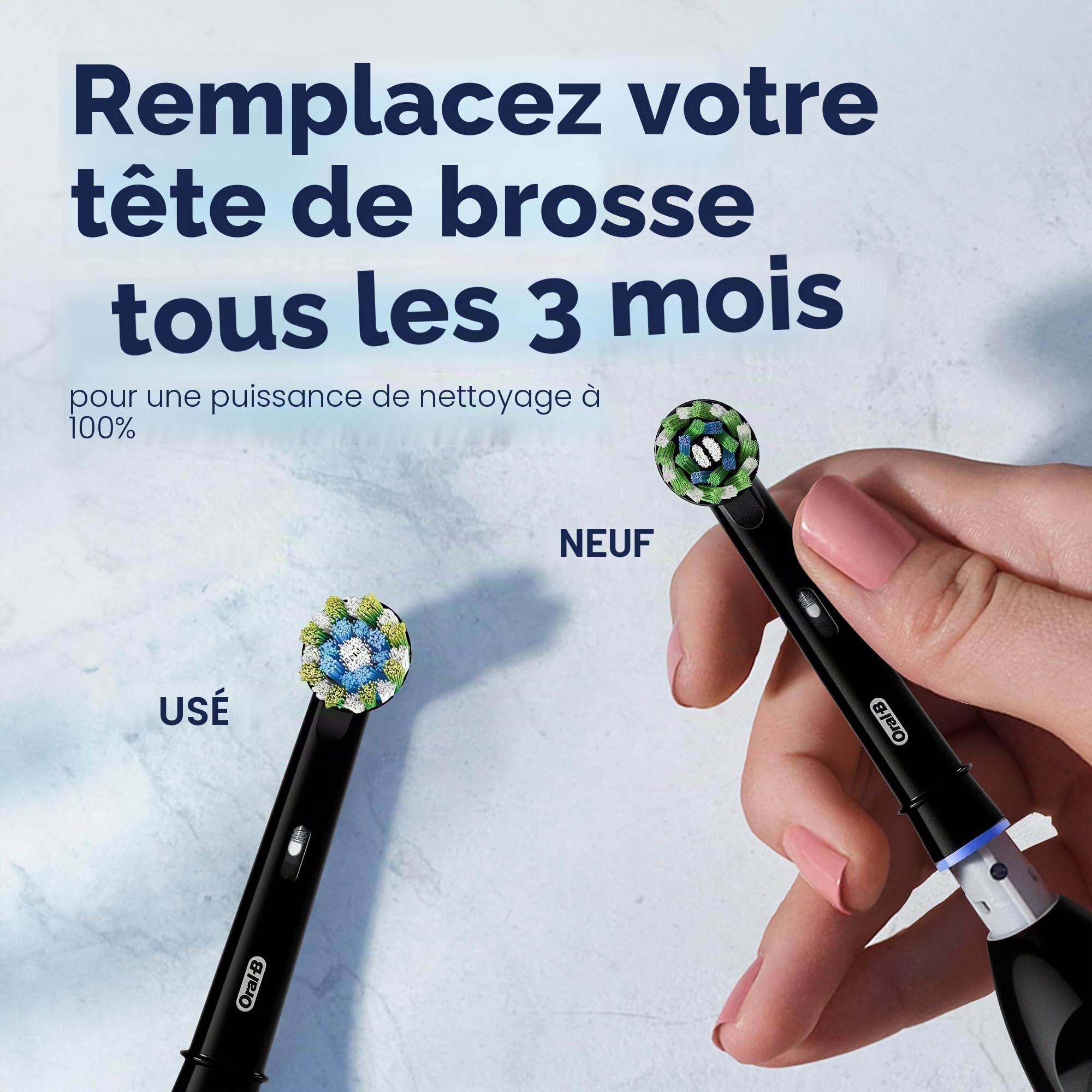 Oral-B Pro 100 CrossAction Brosse à dents à piles Noir