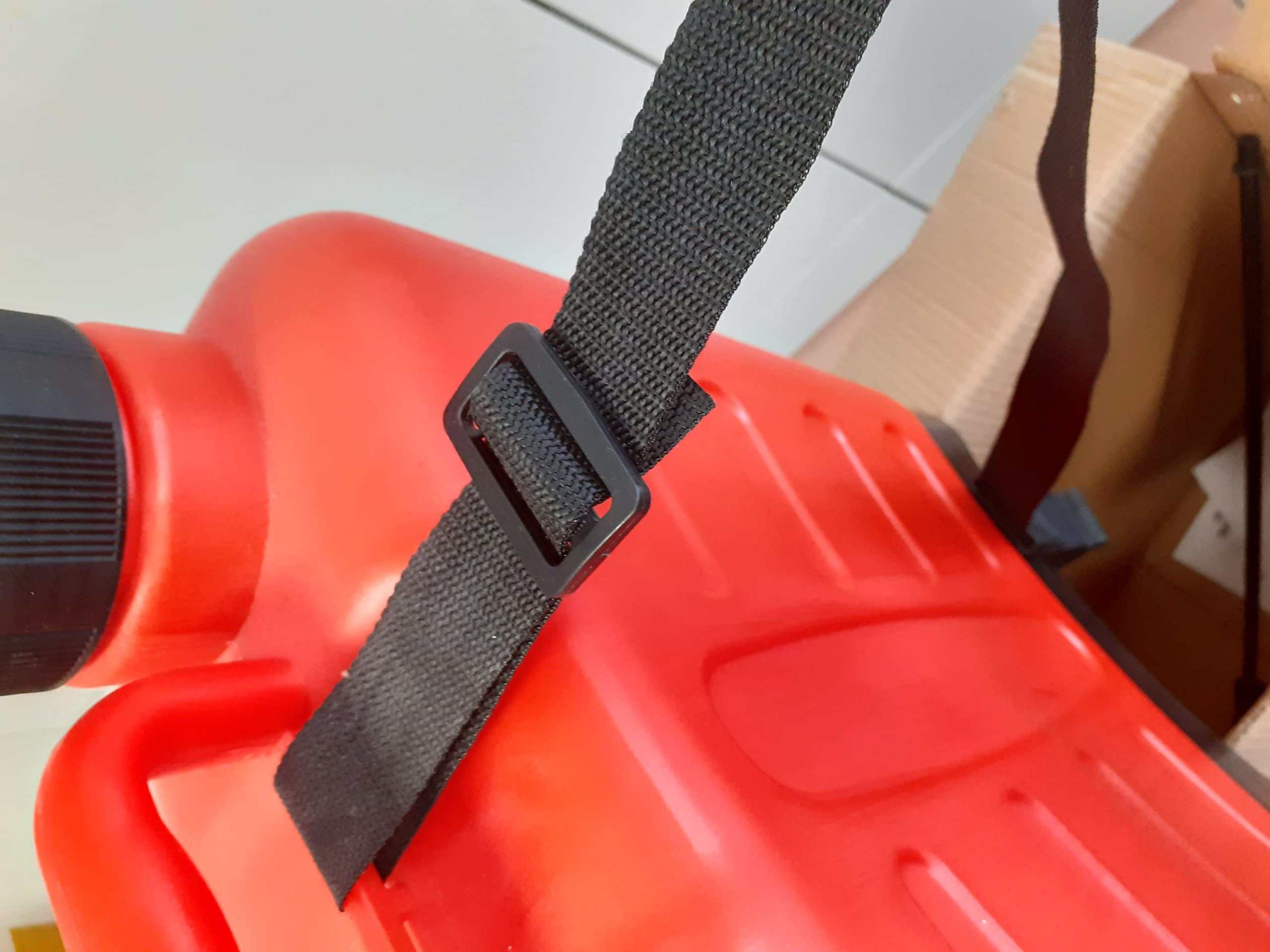 Ausonia - Pompa da giardino a spalla 16 Lt REVERSIBILE con leva lancia e braccio richiudibili