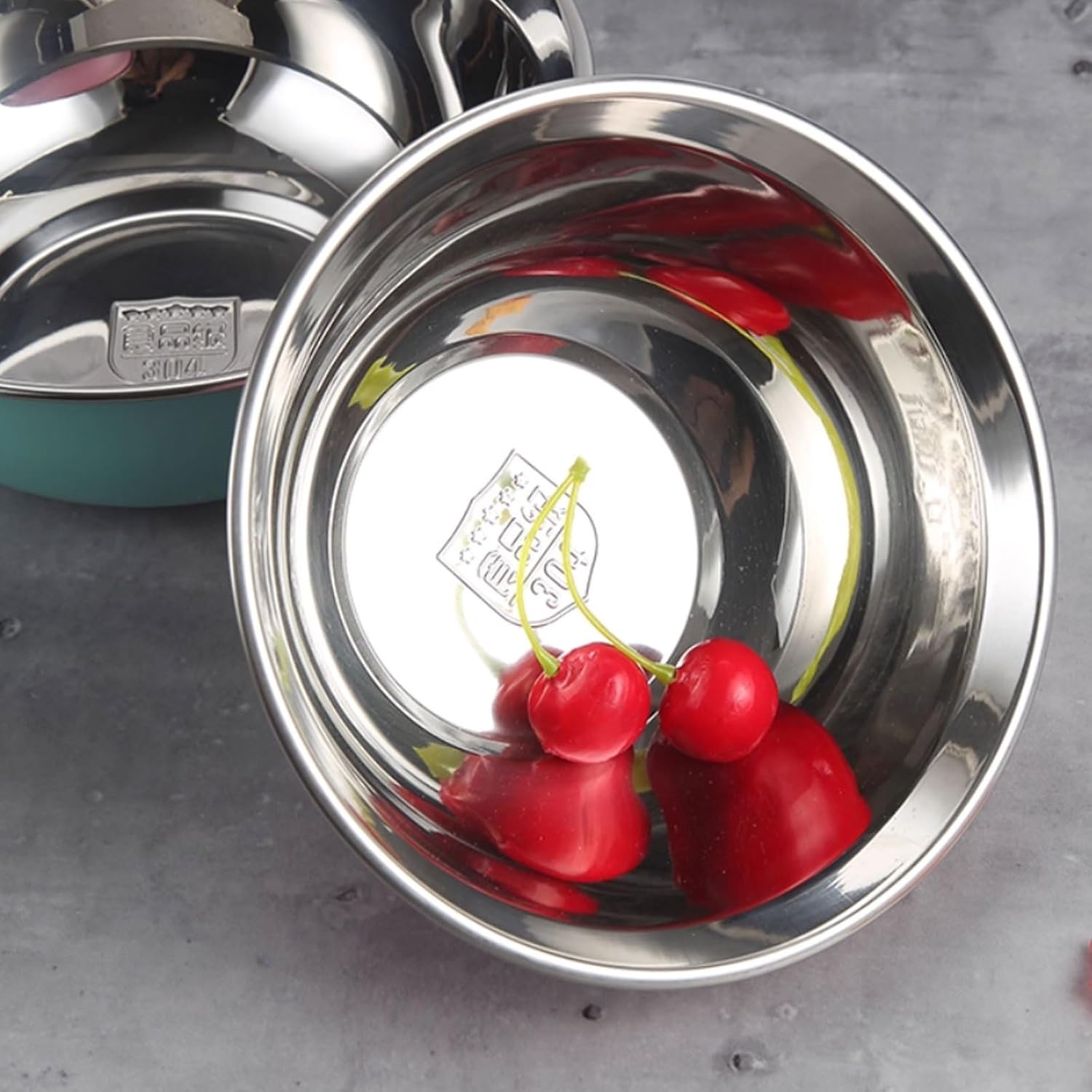 Stackable Stainless Steel Mixing Bowl With Lid Home Kitchen Beat The Eggs Salad Mixing Bowl Multipurpose Stackable multipurpose(M)