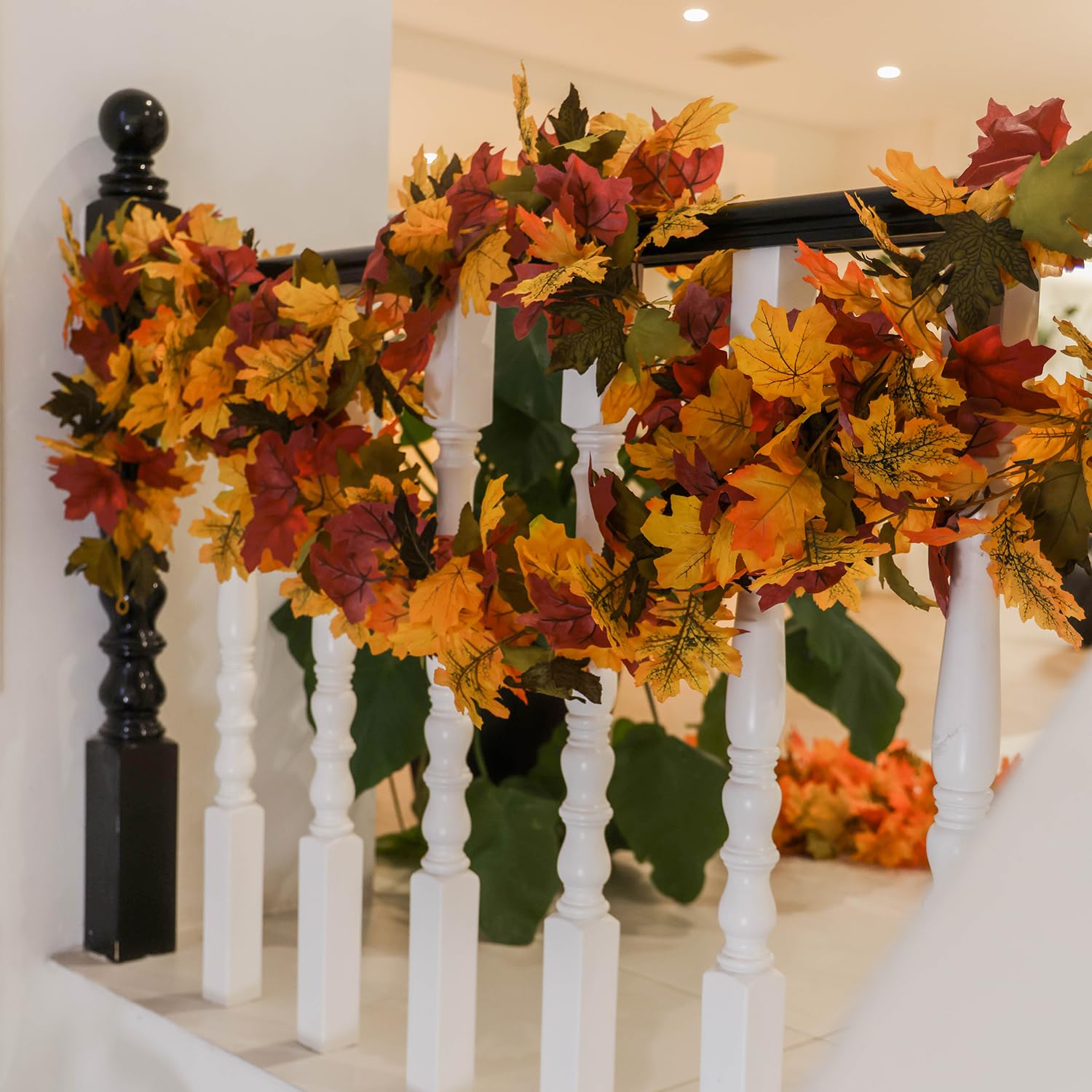 PARTY JOY Lot de 6 guirlandes de feuilles d'orange, guirlande d'Halloween de 1,5 m, feuilles d'érable artificielles à suspendre, décorations d'automne à suspendre, décorations d'automne