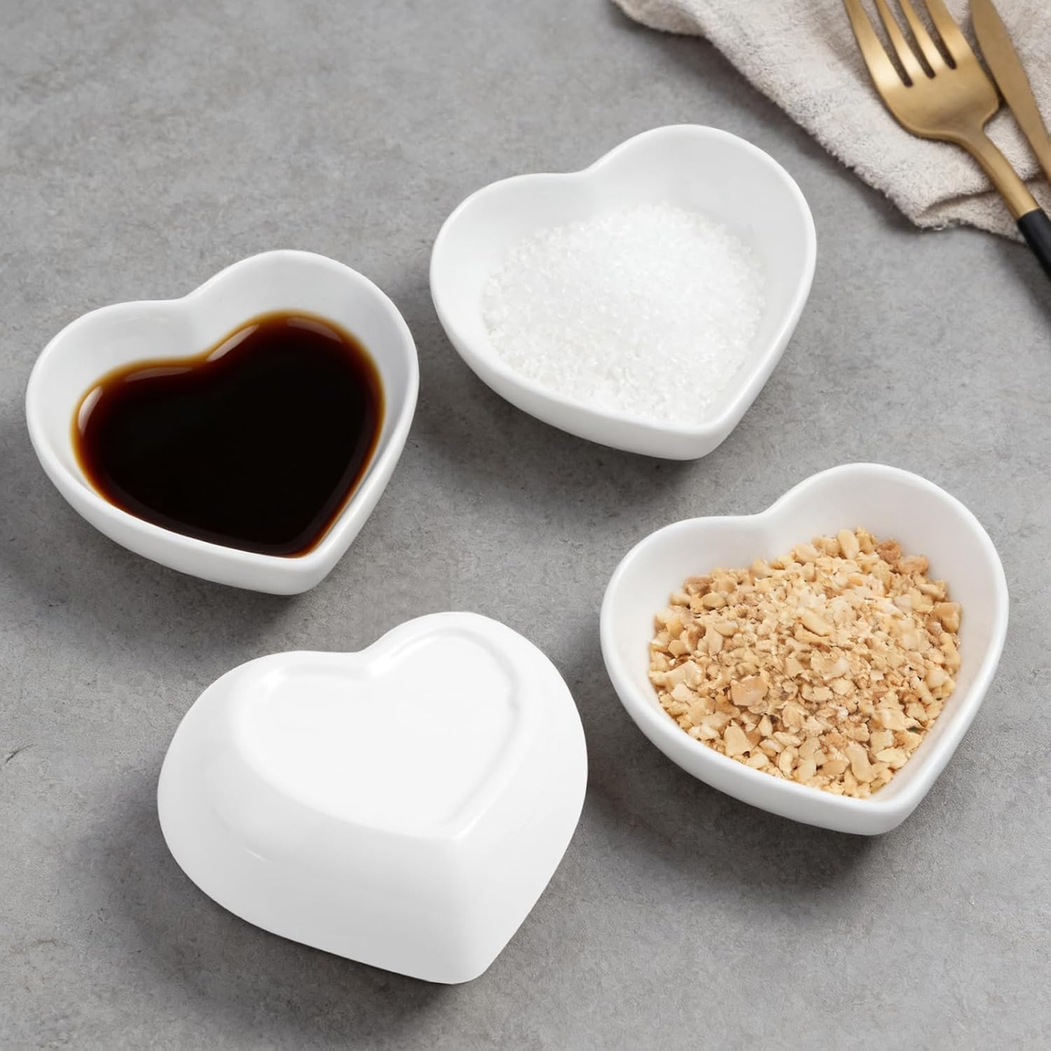 24 Pack Heart-Shaped Ceramic Sauce Dishes, 1.5oz White Mini Bowls for Sushi, Appetizer, Dipping, Candy, Serving, Microwave, Oven, Dishwasher Safe, Stackable, Smooth Edge, Non-Slip Base