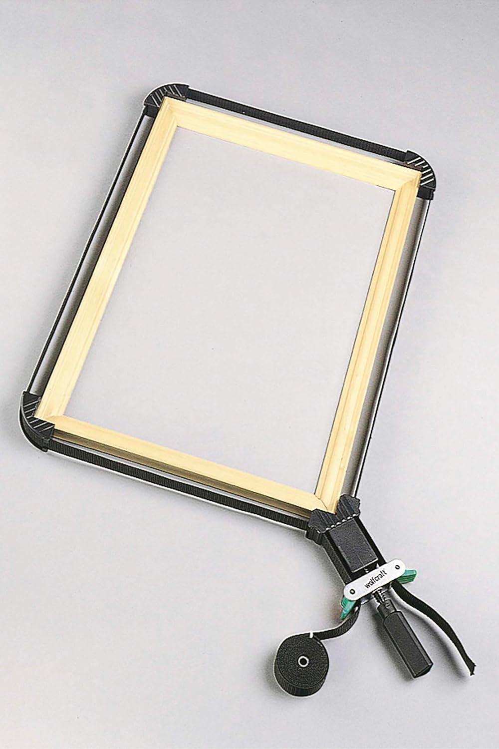 wolfcraft frame belt clamp I 3416000 I The ideal clamping aid for gluing picture frames, furniture, shelves and other workpieces