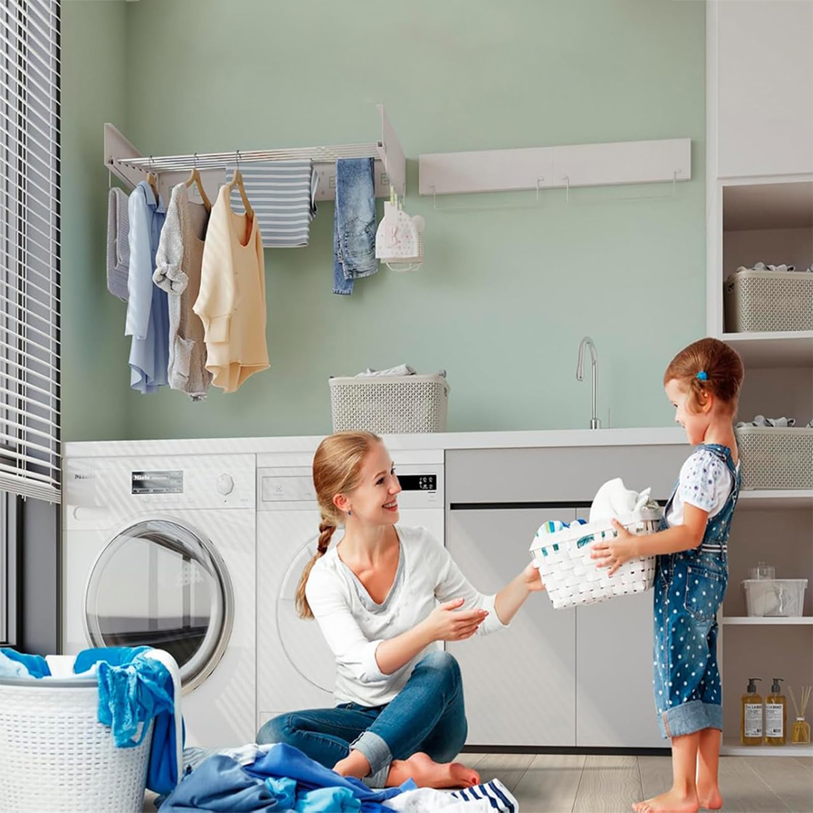 Séchoir à linge mural extensible - Charge maximale : 30 kg - Séchoir mural 80 x 40 x 10 cm - Pour l'intérieur ou l'extérieur - Peu encombrant - Design compact et fin - Blanc