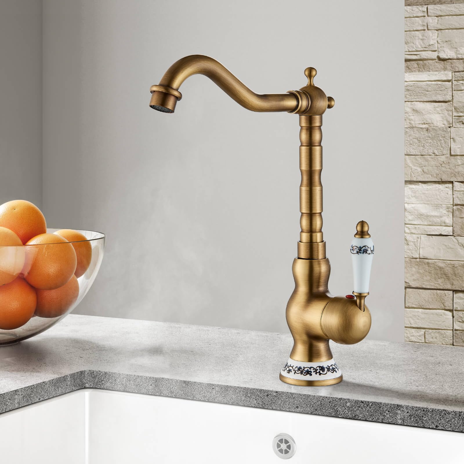 Retro Fixtures And Faucets Milano Elizabeth Traditional Brass Hand