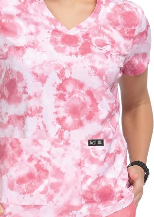 KOI Basics Leslie Women's 2-Pocket Stretch Print Top Dreamscape Pink L