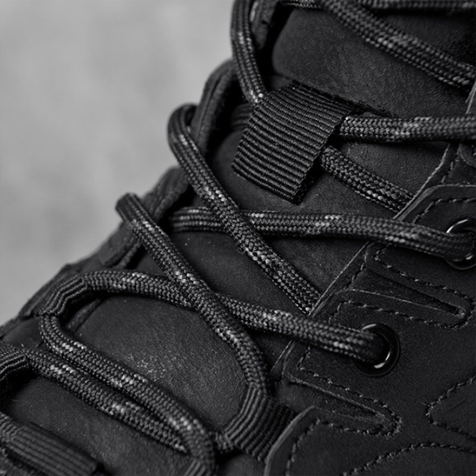 Chaussures de moto pour hommes compatibles avec chaussures de moto à fond plat en maille légère respirante à enfiler confortable couleur unie Caractéristiques simples : chaussures pour hommes