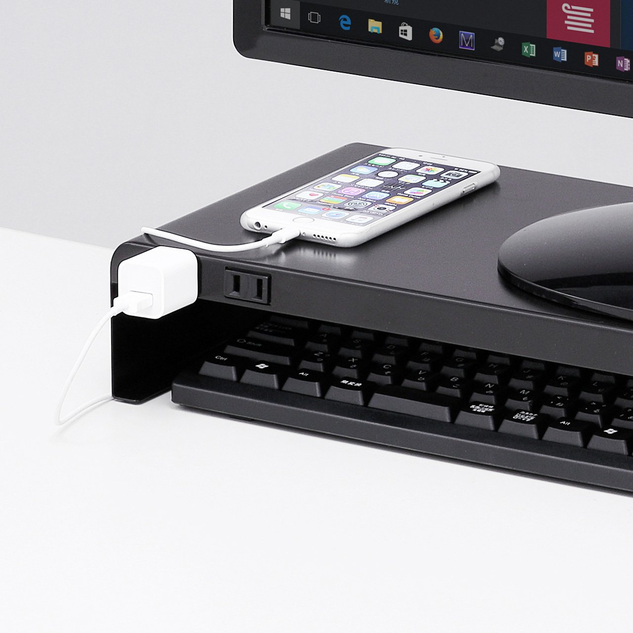 【在庫セール】サンワサプライ 電源タップ＋USBポート付き机上ラック（W600× サンワサプライ 電源タップ+USBポート付き机上ラック（W600×D200mm