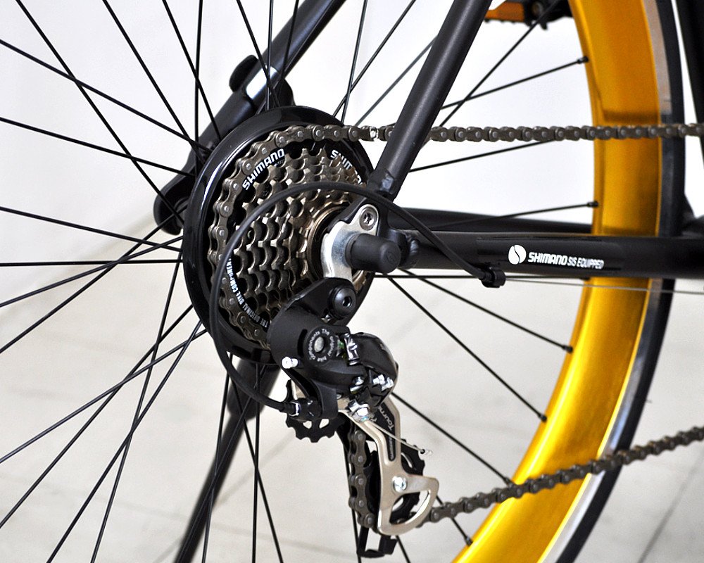 Amazon | ANIMATO(アニマート) クロスバイク MC3 (エムシースリー