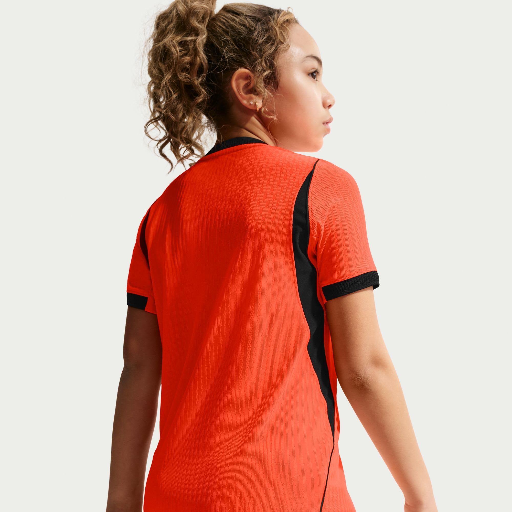 Nike Aero-Fit Authentic IB5056-809 Maglia da Calcio per Bambini più Grandi, per Partite in casa nei Paesi Bassi 2026, Hyper Crimson/Black, IB5056-809, S