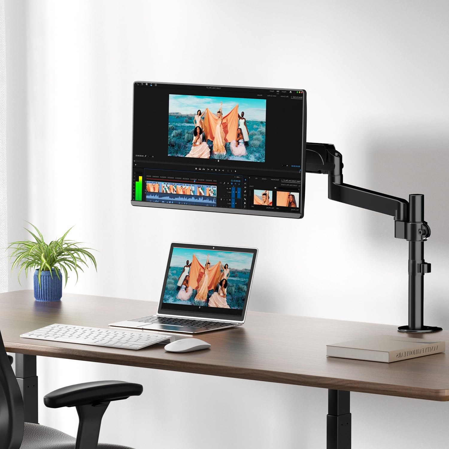 PUTORSEN Bras pour Moniteur avec Support pour Ordinateur Portable pour écran LCD LED 17-32 Pouces, réglage en Hauteur 55,5 cm