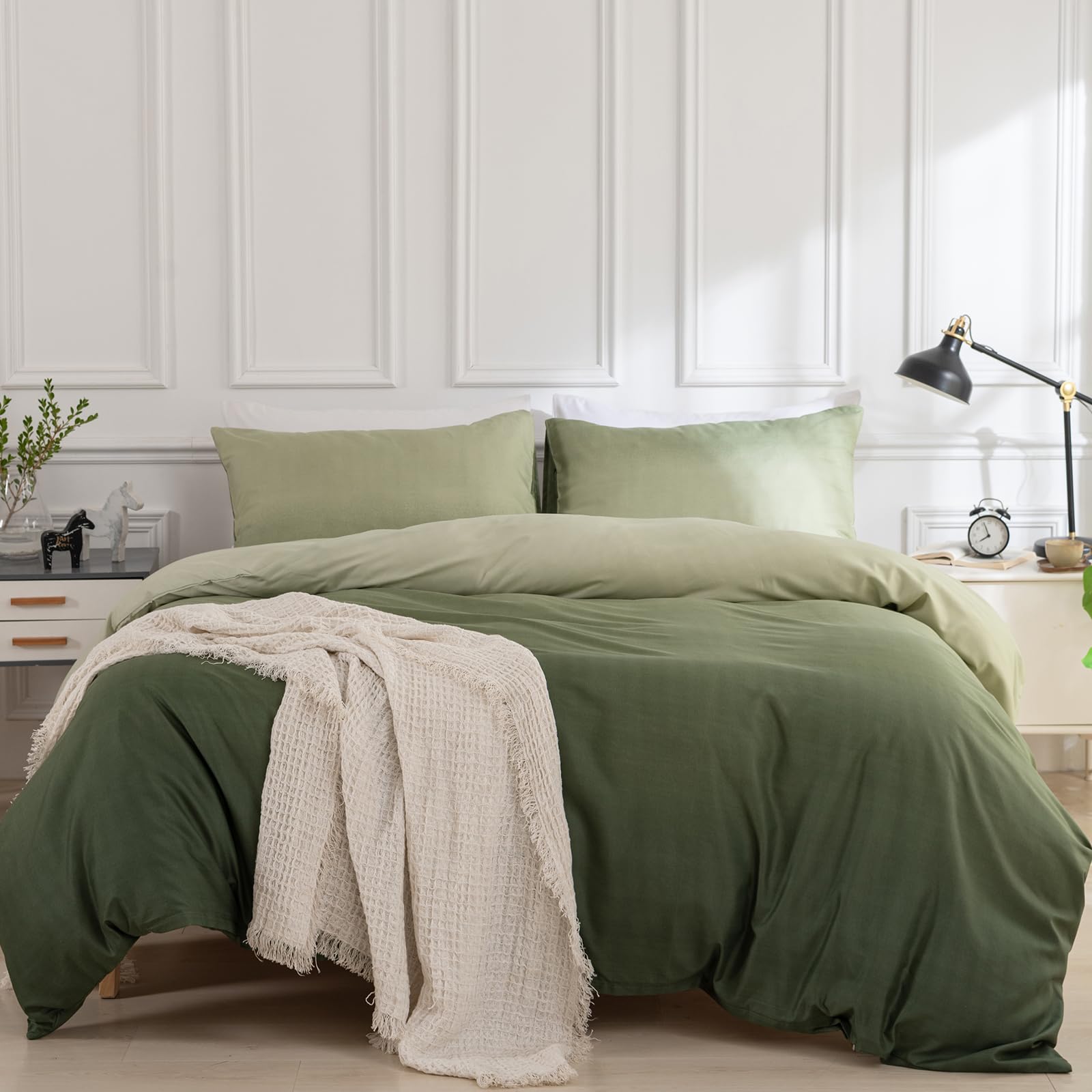 TTCM King Size Duvet Cover Sets, Gradient Green King Duvet Cover Set Soft Microfibre Polyester Bedding Set, 3 Pieces - Image 2