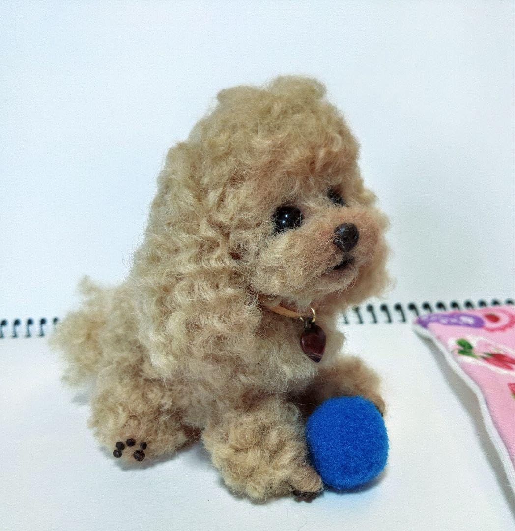 Amazon.co.jp: ずっとそばにいるよ♡トイプードル♡羊毛フェルト犬 