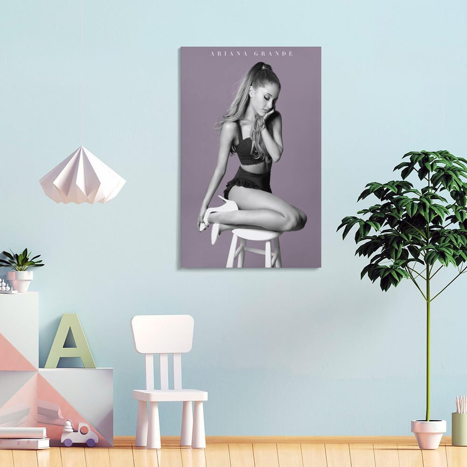 Amazon.co.jp: 音楽歌手Ariana Grande アリアナ・グランデグッズ