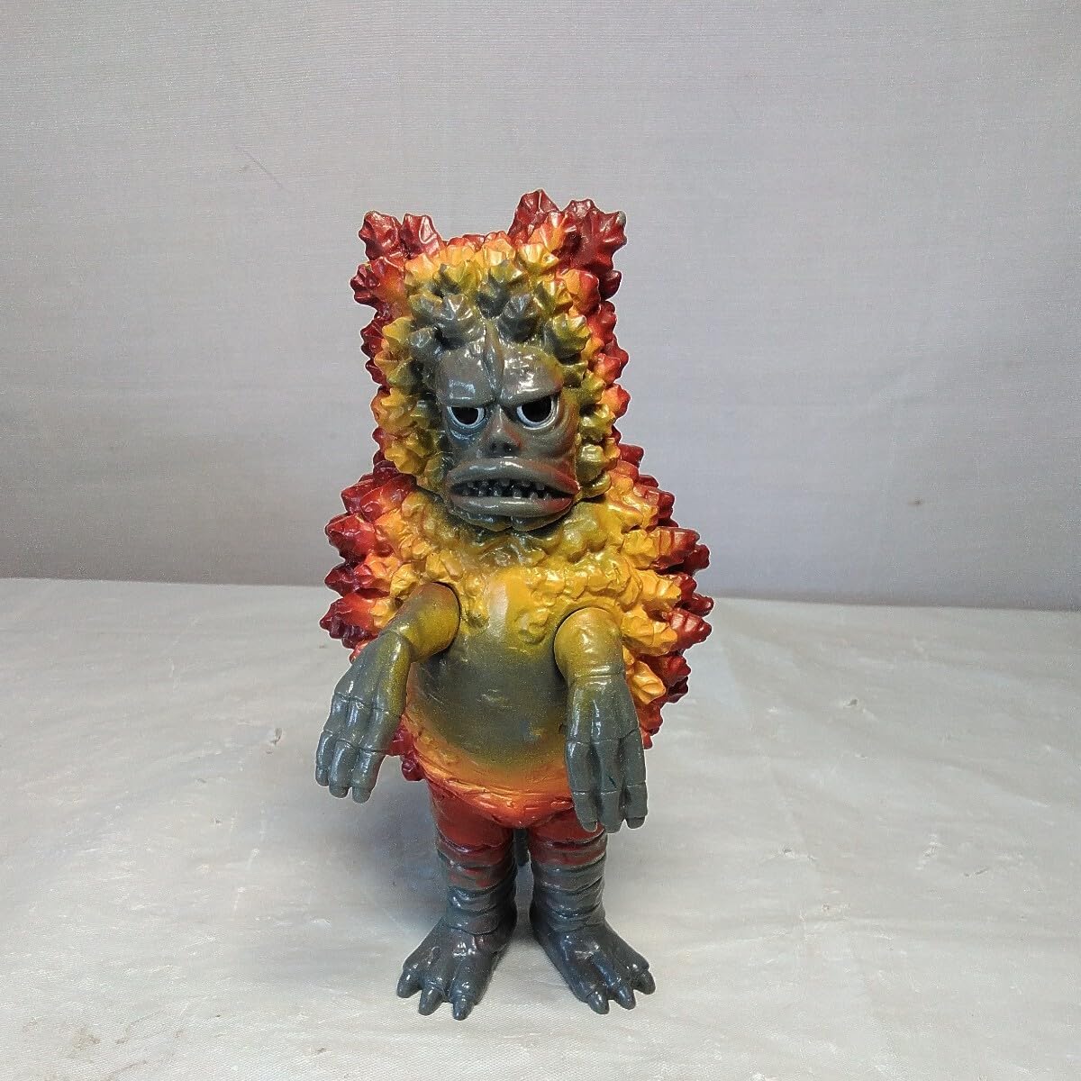 Amazon.co.jp: ガラモン ウルトラ怪獣 1983 フィギュア ソフビ 2体