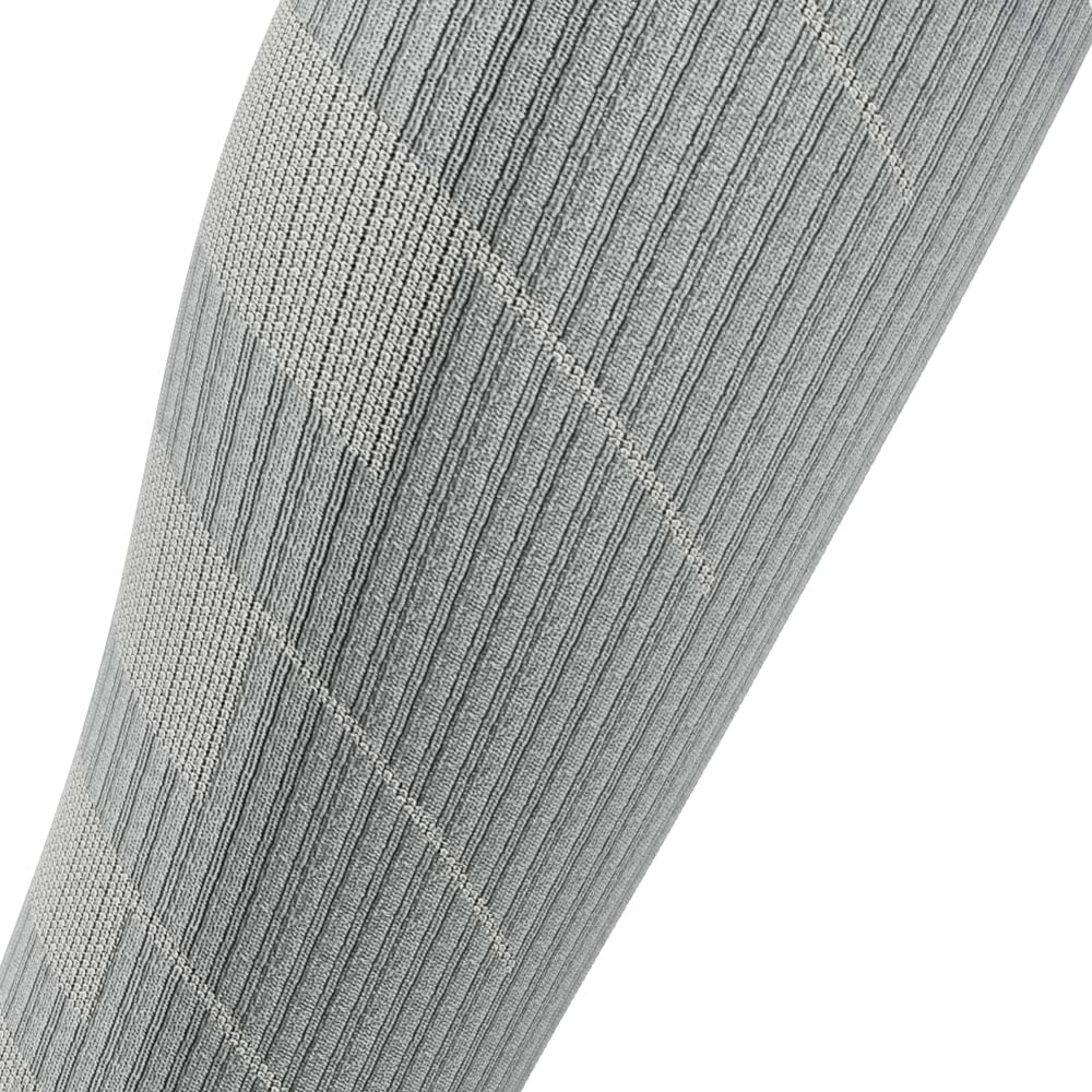 BAUERFEIND Trailrunning-Socken „Trail Run Compression Socks“, Damen Sportsocken mit Kompression, Stabilität im Sprunggelenk, 1 Paar