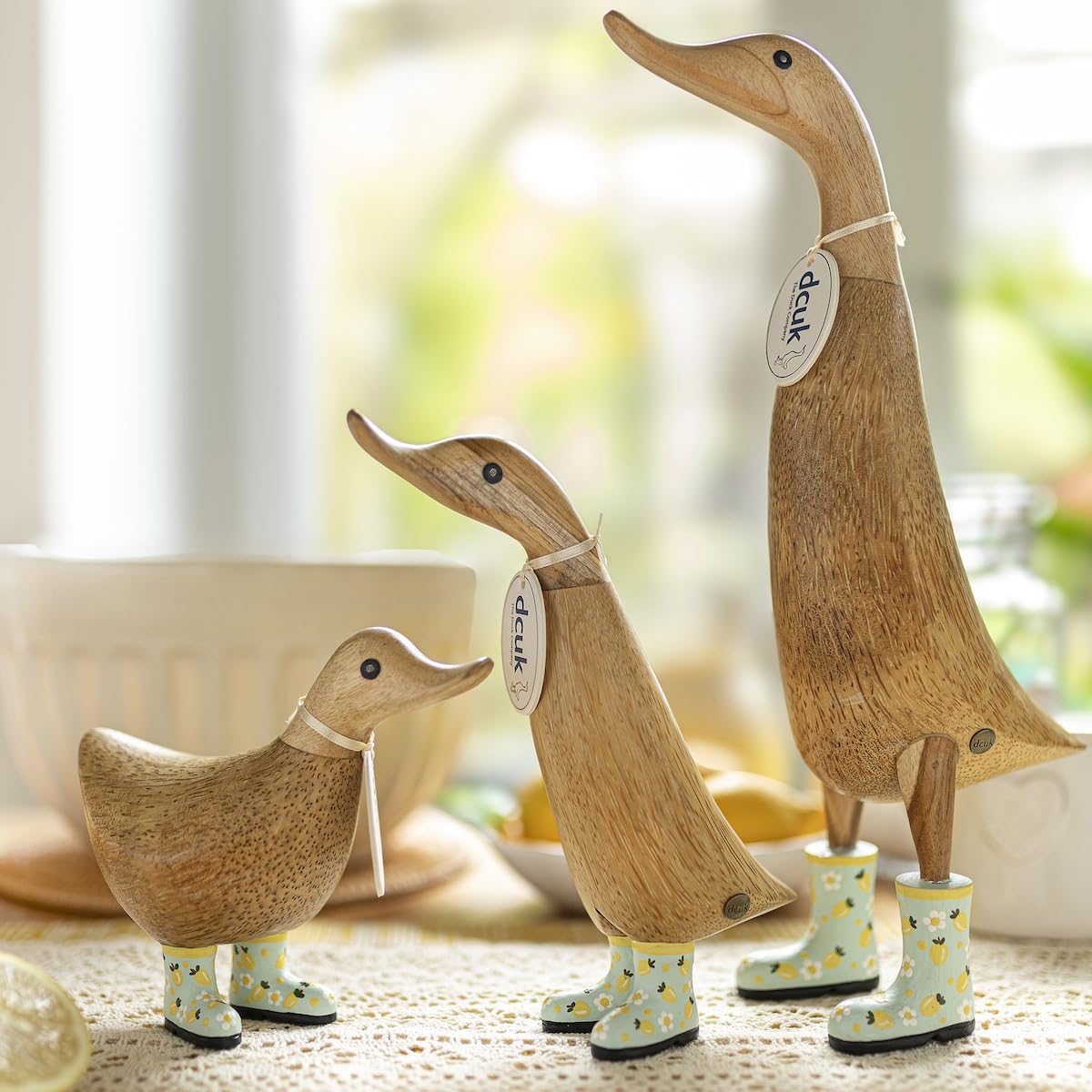 DCUK Natürliche Holzente mit wilden Zitronenstiefeln - handgeschnitzte Bambuswurzel Ornament