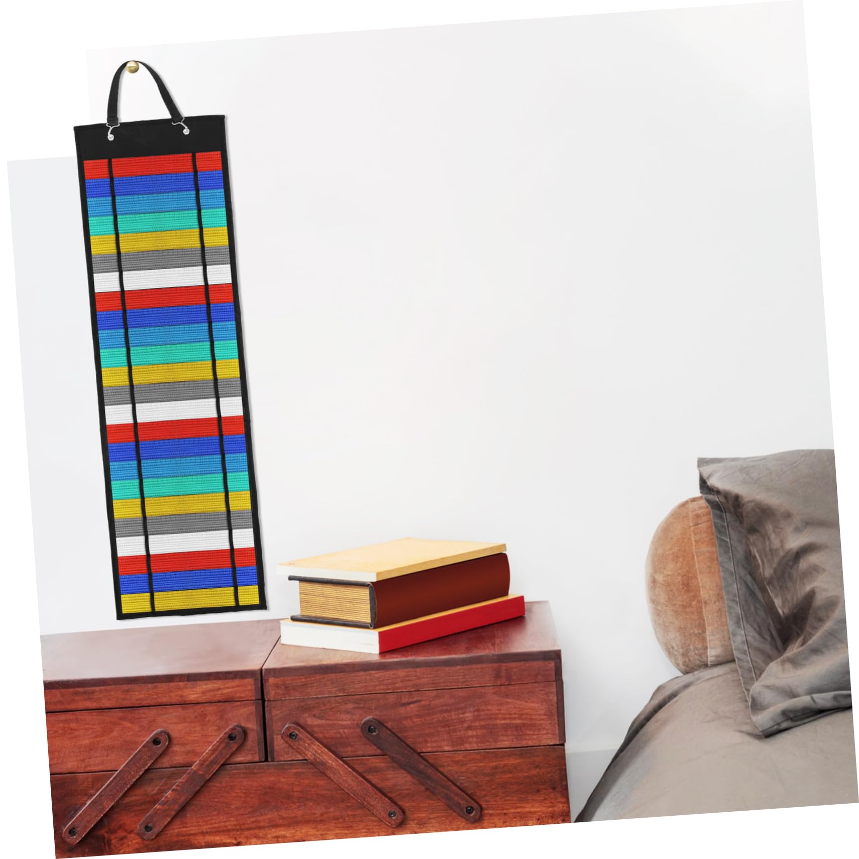 HOOTNEE Karate Belt Holder Taekwondo Belt Organizer Easy to Use Hanging Storage Rack Oxford Cloth