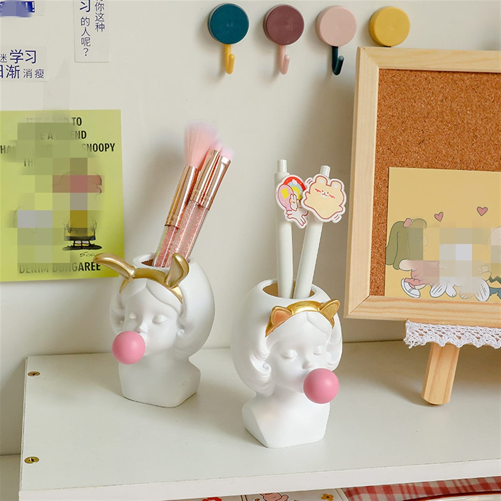 Pojemniki na ołówki Cute Girl Bubble Gum Figurine Pen Holder Ołówek Uchwyt Biurko Organizator Makeup Szczotka Organizator Kwiat Garnka Rzeźba Waza papeteria