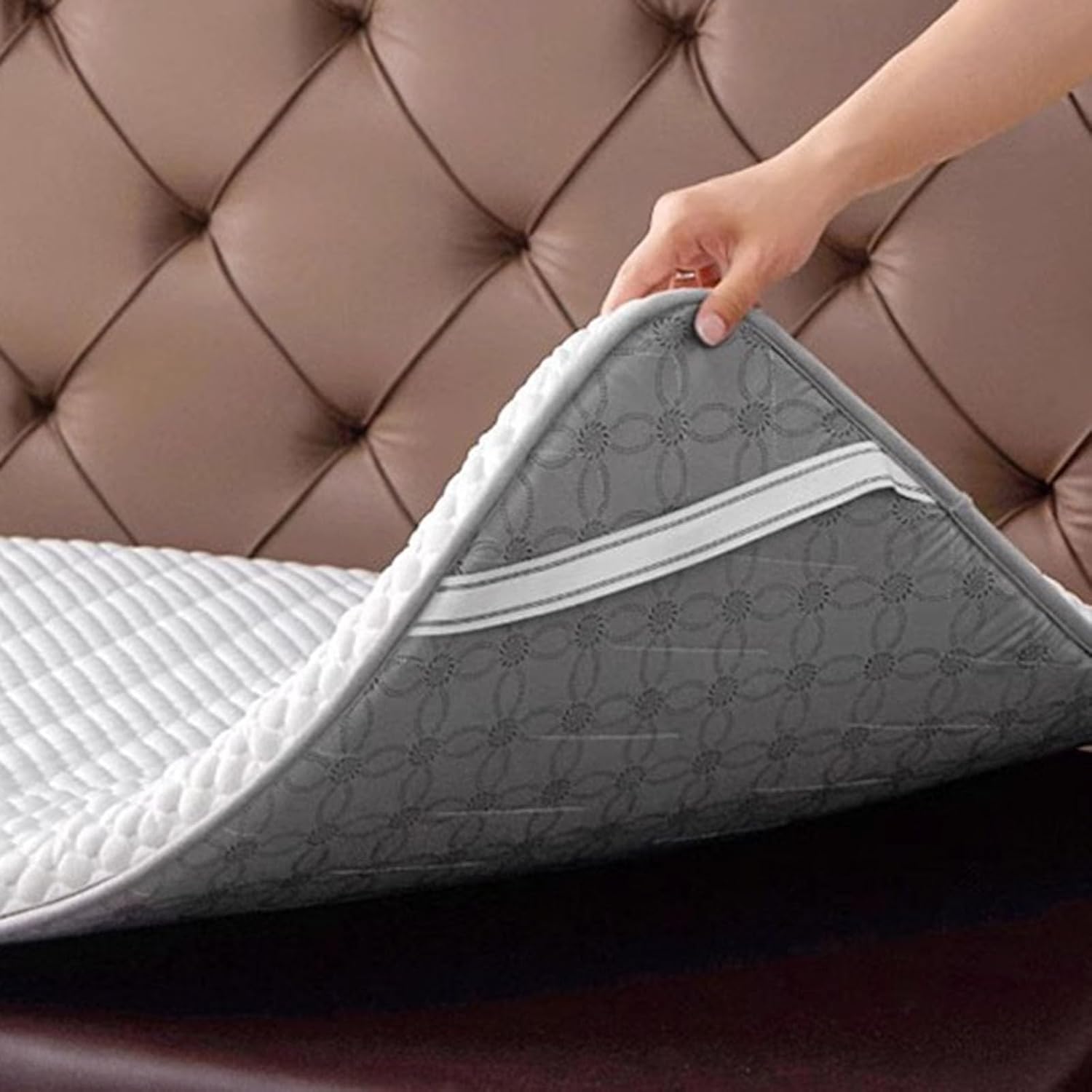 Massage Table Topper - Memory Foam Bed Pad with Elastic Band and Face Breathing Hole - Ideal for Spa, Lash, and Massage Therapy Accessories
