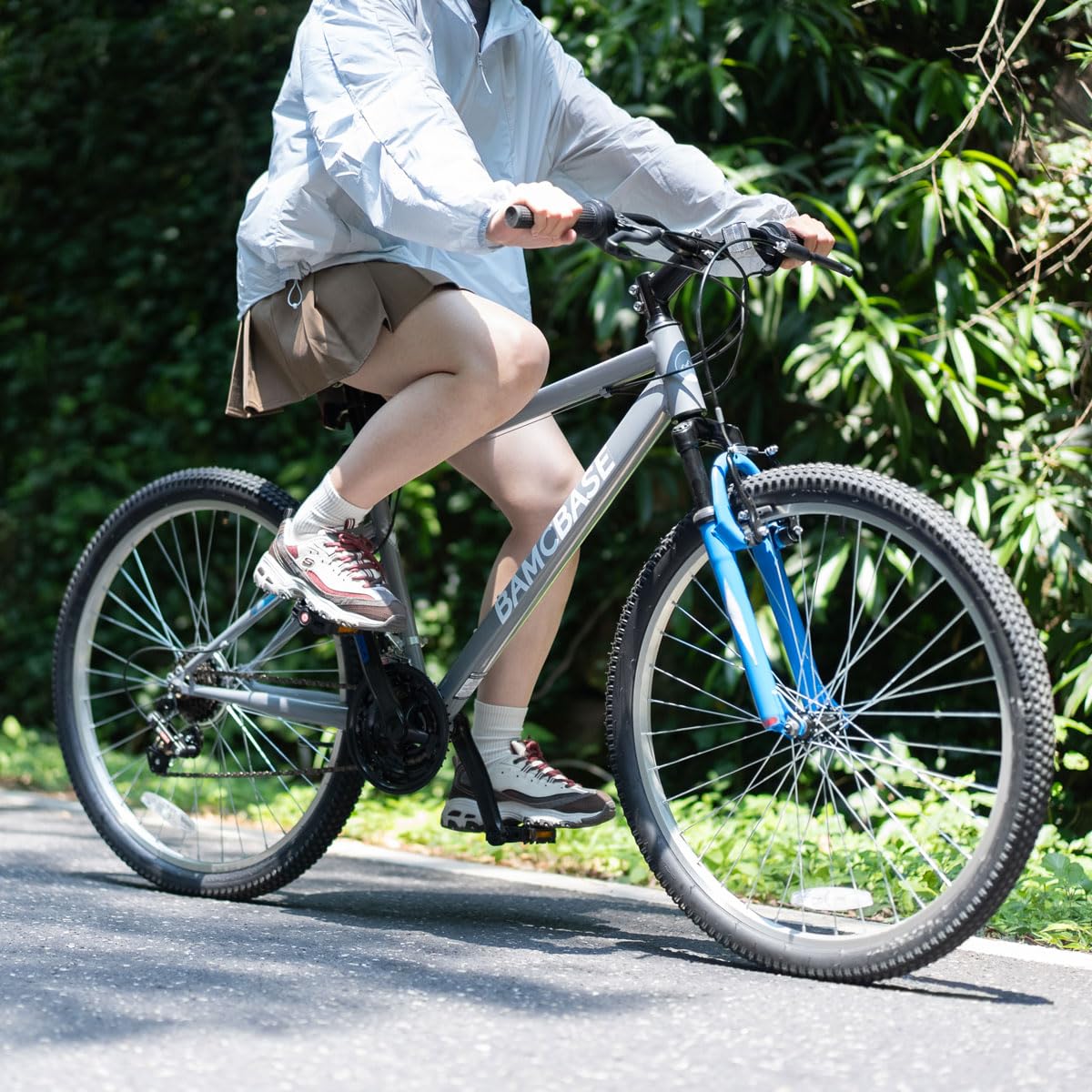 HILAND 26 27 Inch Mountain Bike, Mens Womens MTB with 18 Speeds, High-Tensile Steel Frame, V Brake, Hardtail Bicycle for Adults