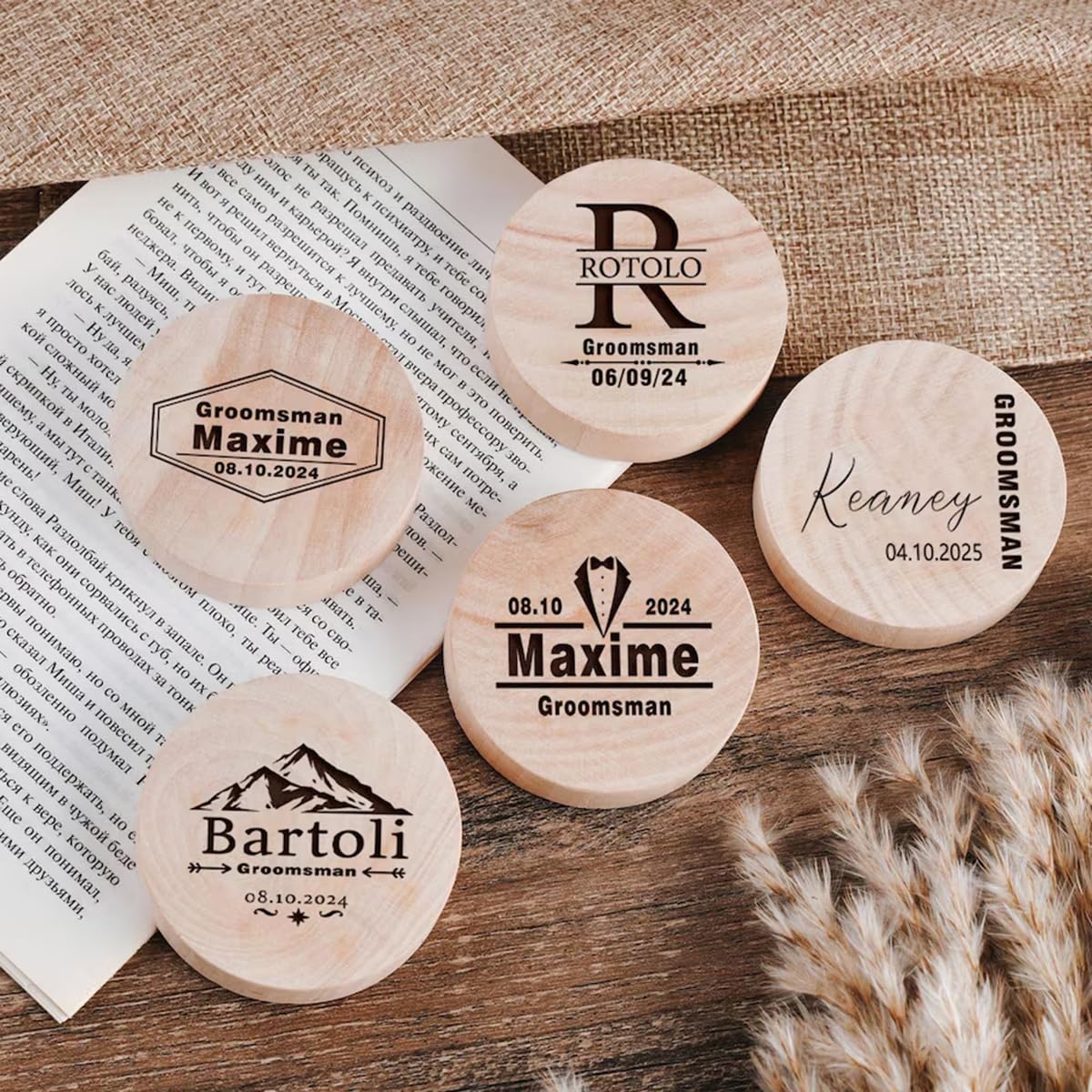 Abridor de botellas de madera grabado con logotipo personalizado, abridor de cerveza de madera maciza personalizado para fiestas, regalo de padrino de boda (60 piezas)