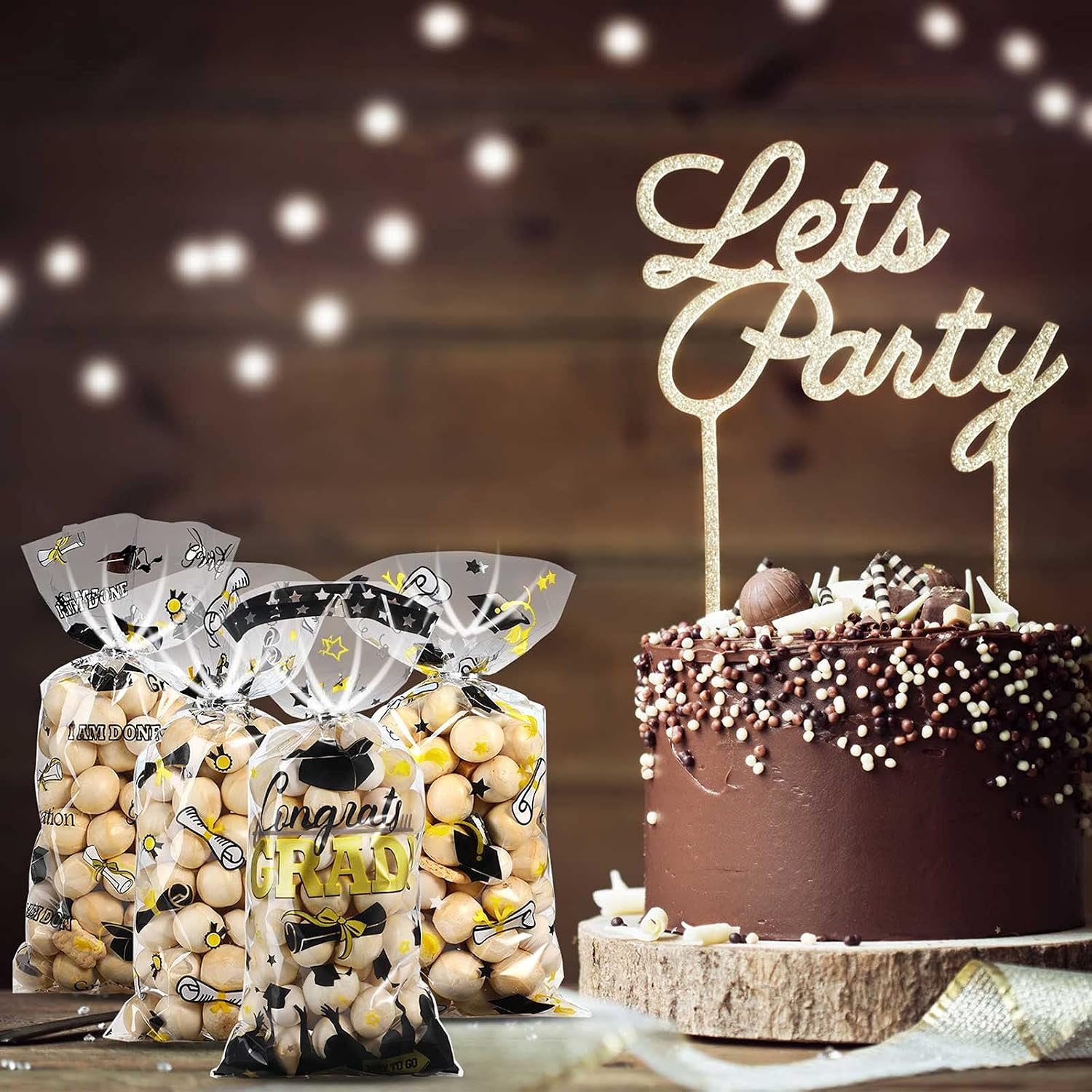 Blulu 100 Pieces 2026 Graduation Cellophane Treat Bags, Congrats Graduates Candy Plastic Clear Goodies Wrapping Bags with 200 Pieces Twist Ties for Graduation Day Grad Party Supplies(Black)