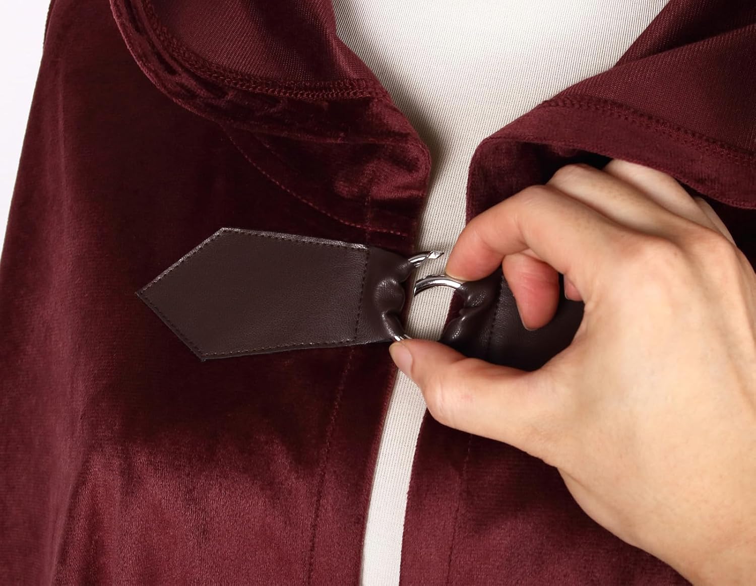 GRAJTCIN Renaissance Hooded Cape Velvet Cloak Victorian Capelet Medieval Hobbit Halloween Costume - Image 5