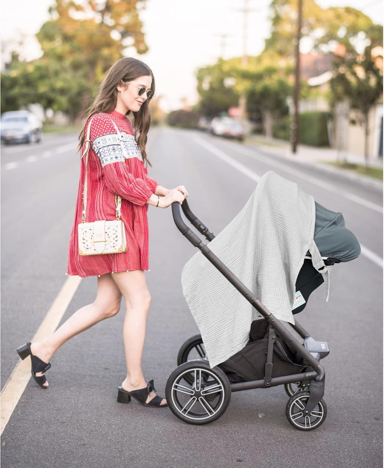 Housse d'allaitement en mousseline de coton avec sangle réglable, couverture légère pour extérieur (gris)