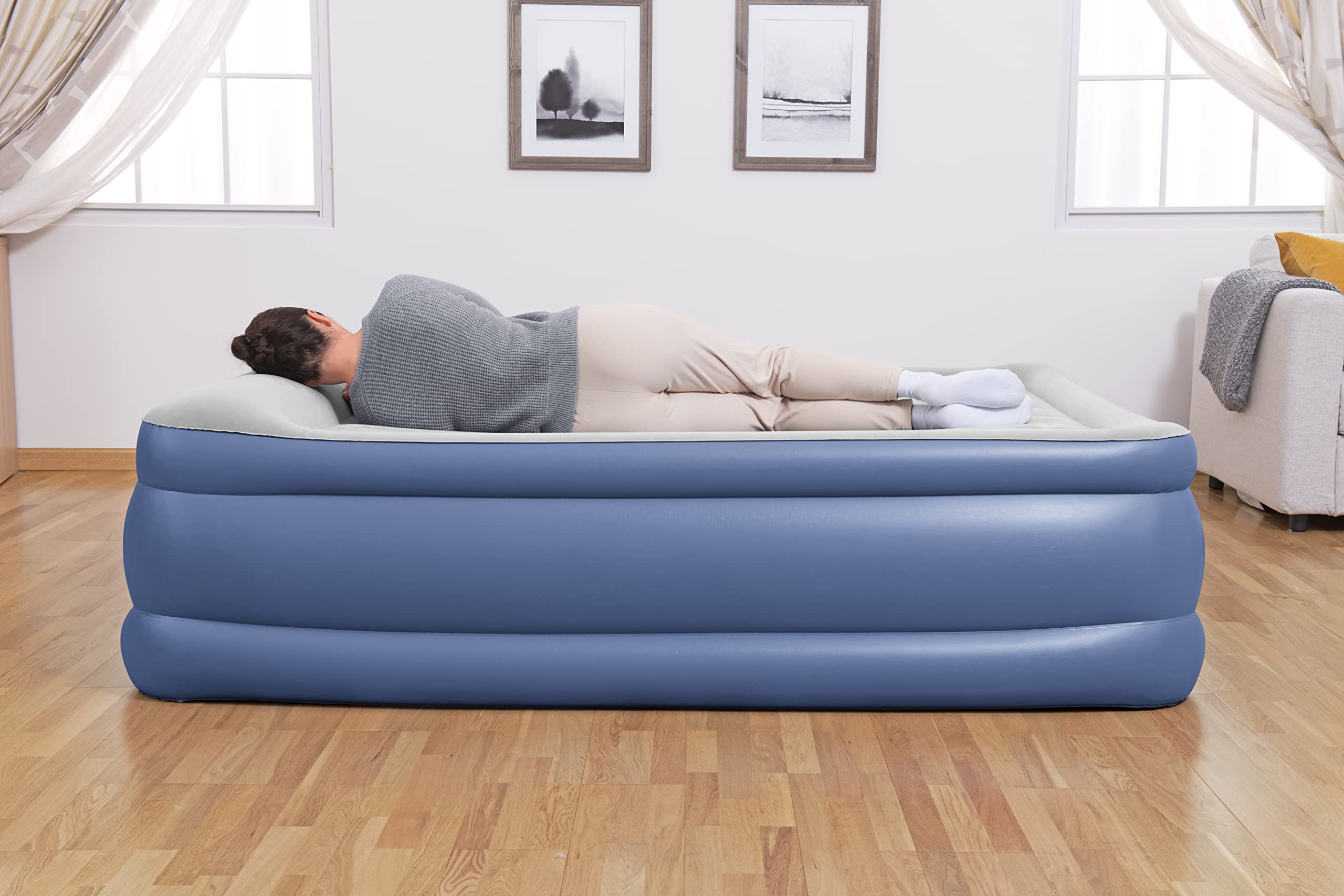 Bestway 80" x 60" x 22"/2.03m x 1.52m x 56 cm Tritech Air Mattress Queen Built-in AC Pump