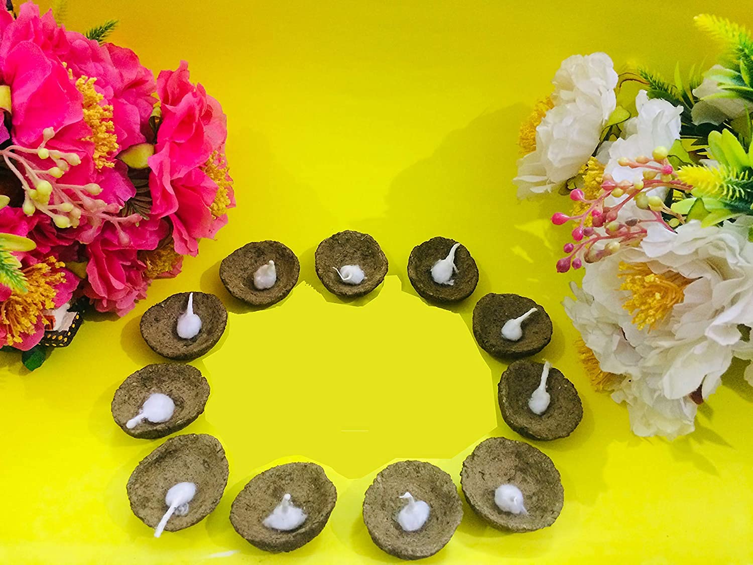 SAARTHI Auspicious Spiritual Handmade Environment Friendly Panchagavya Diya|Cowdung Deepak| Vilakku| Diya for Diwali/Navratri/Yajna| Diya for Puja| Gobar Deepak| Kanda| Upla with Diya Baatti,Havan